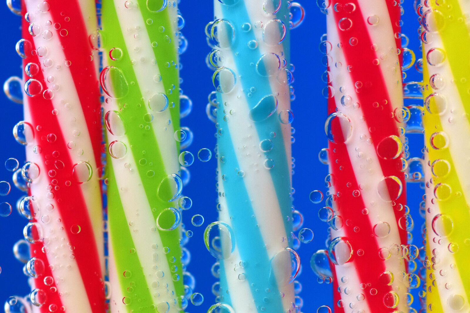 Nikon D3300 sample photo. Straws, drink, colorful photography