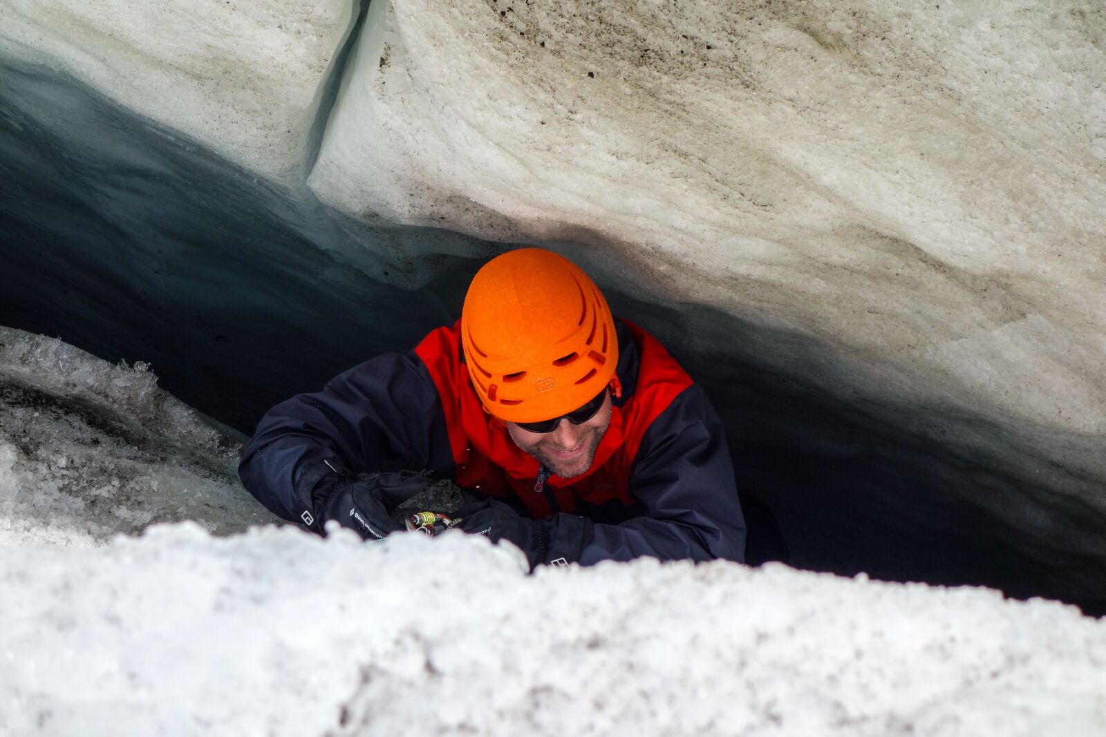 Sony Cyber-shot DSC-RX100 sample photo. Mountaineer, glacier, rescue photography