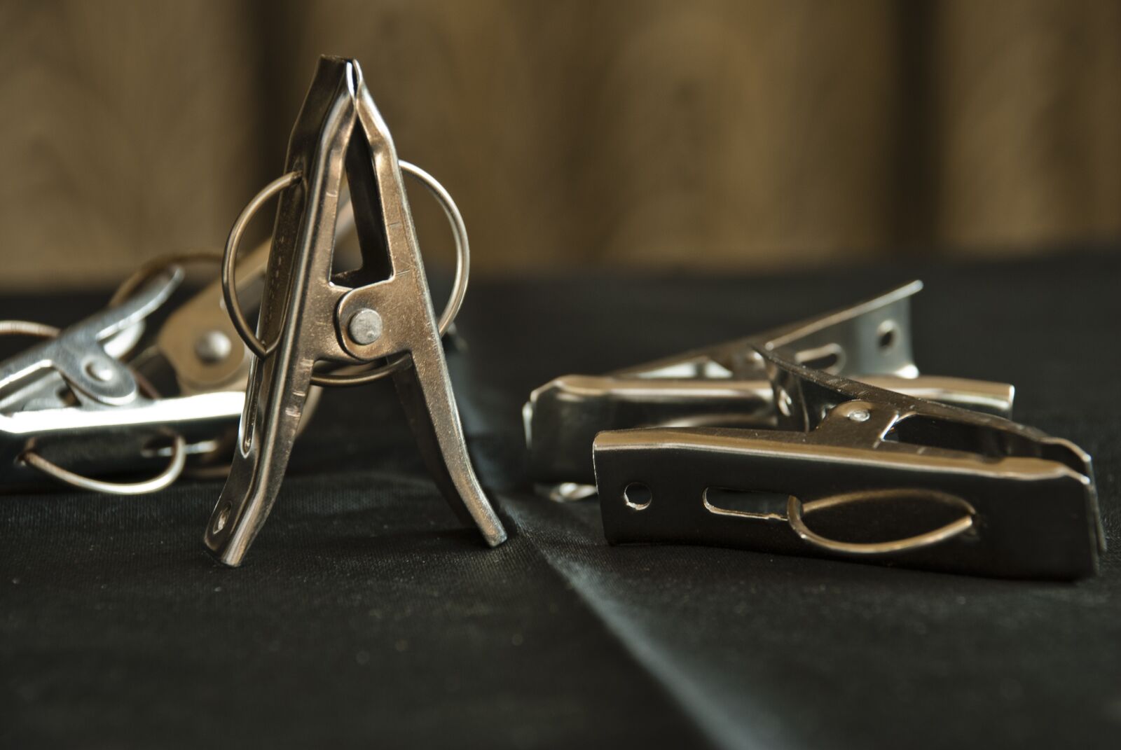 Nikon D60 sample photo. Clip, stationary, clamp photography