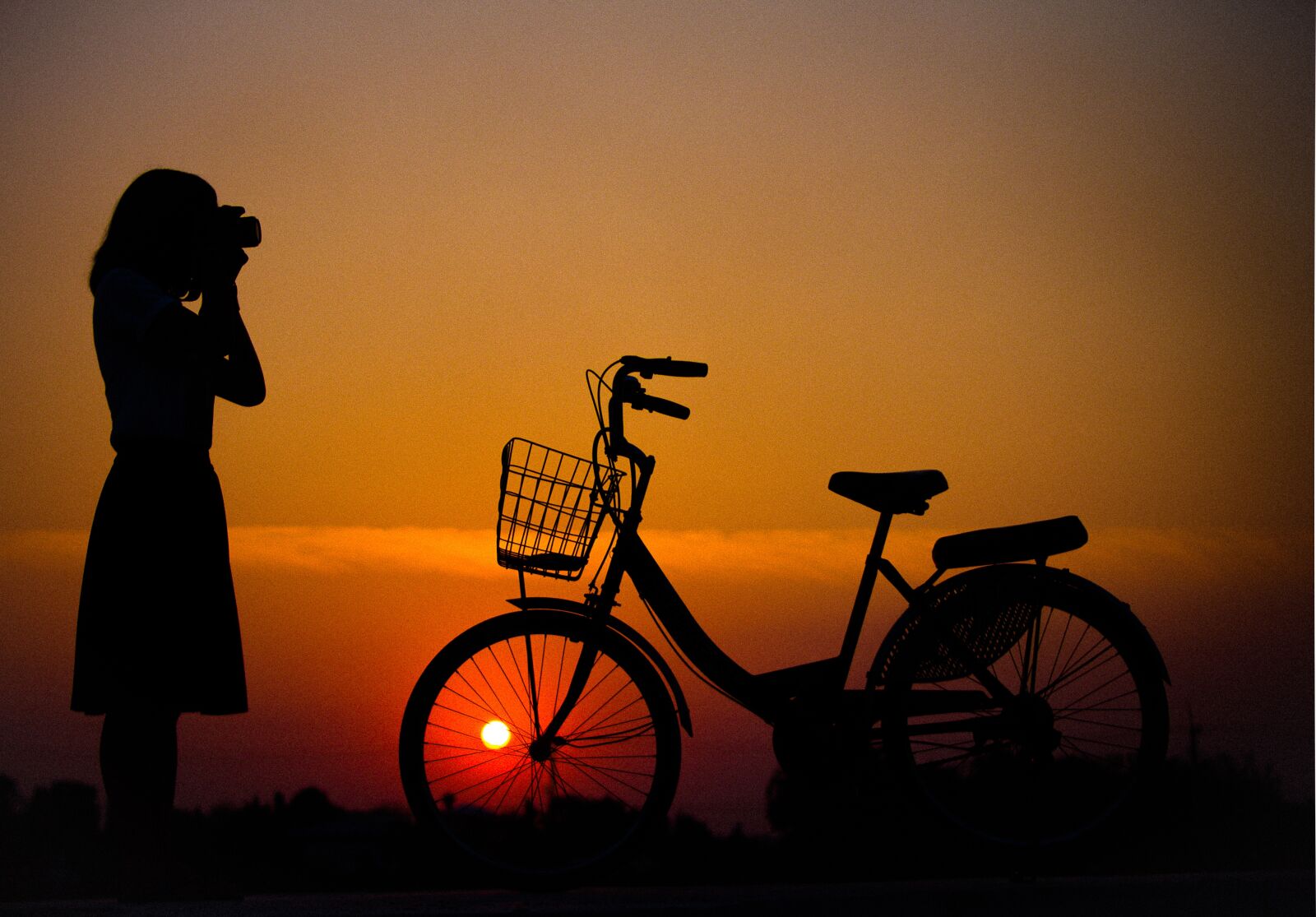 Canon EOS 60D sample photo. Bicycle, home, the light photography
