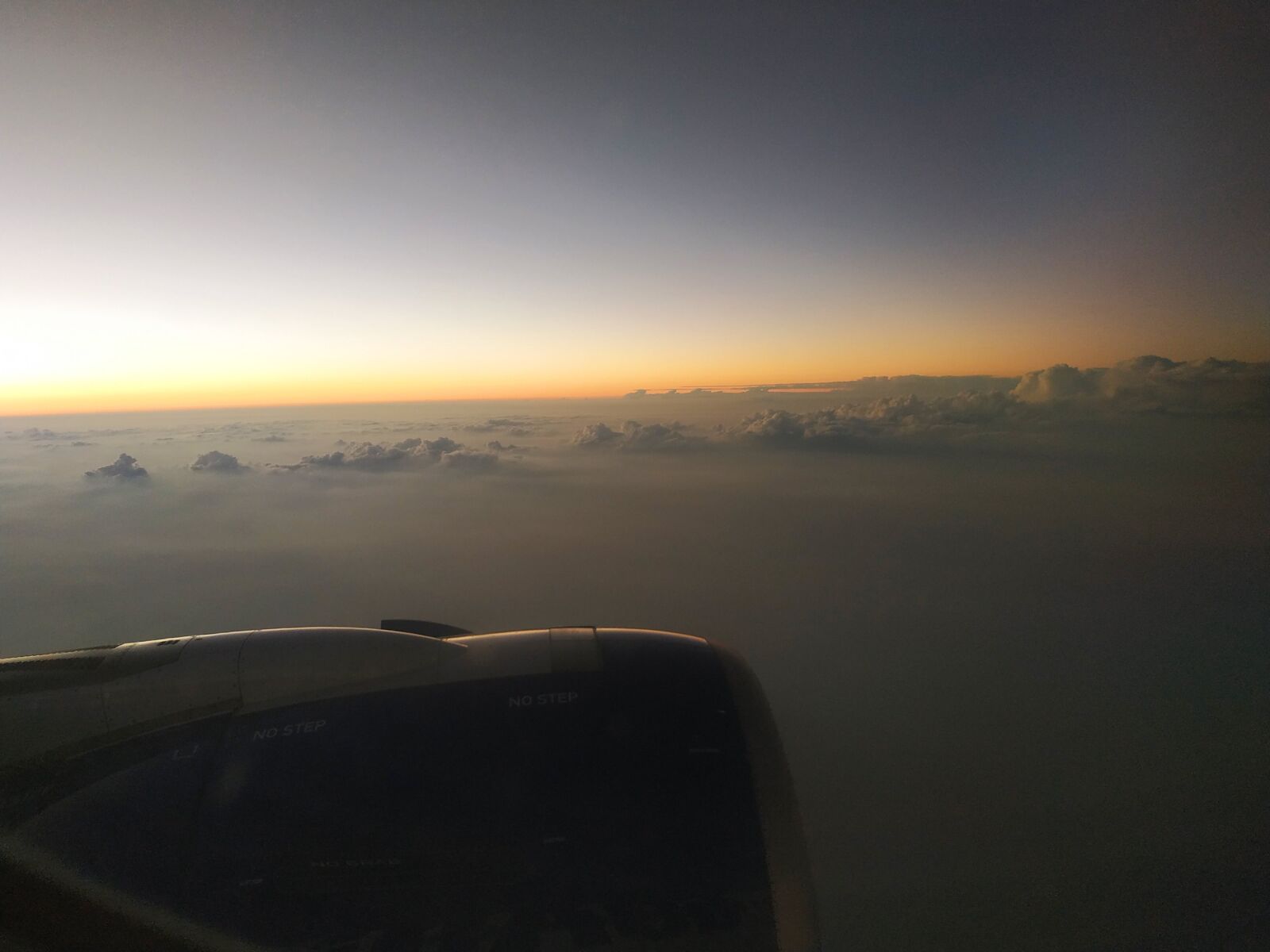 Xiaomi Redmi Note 6 Pro sample photo. Sky, airplane, travel photography
