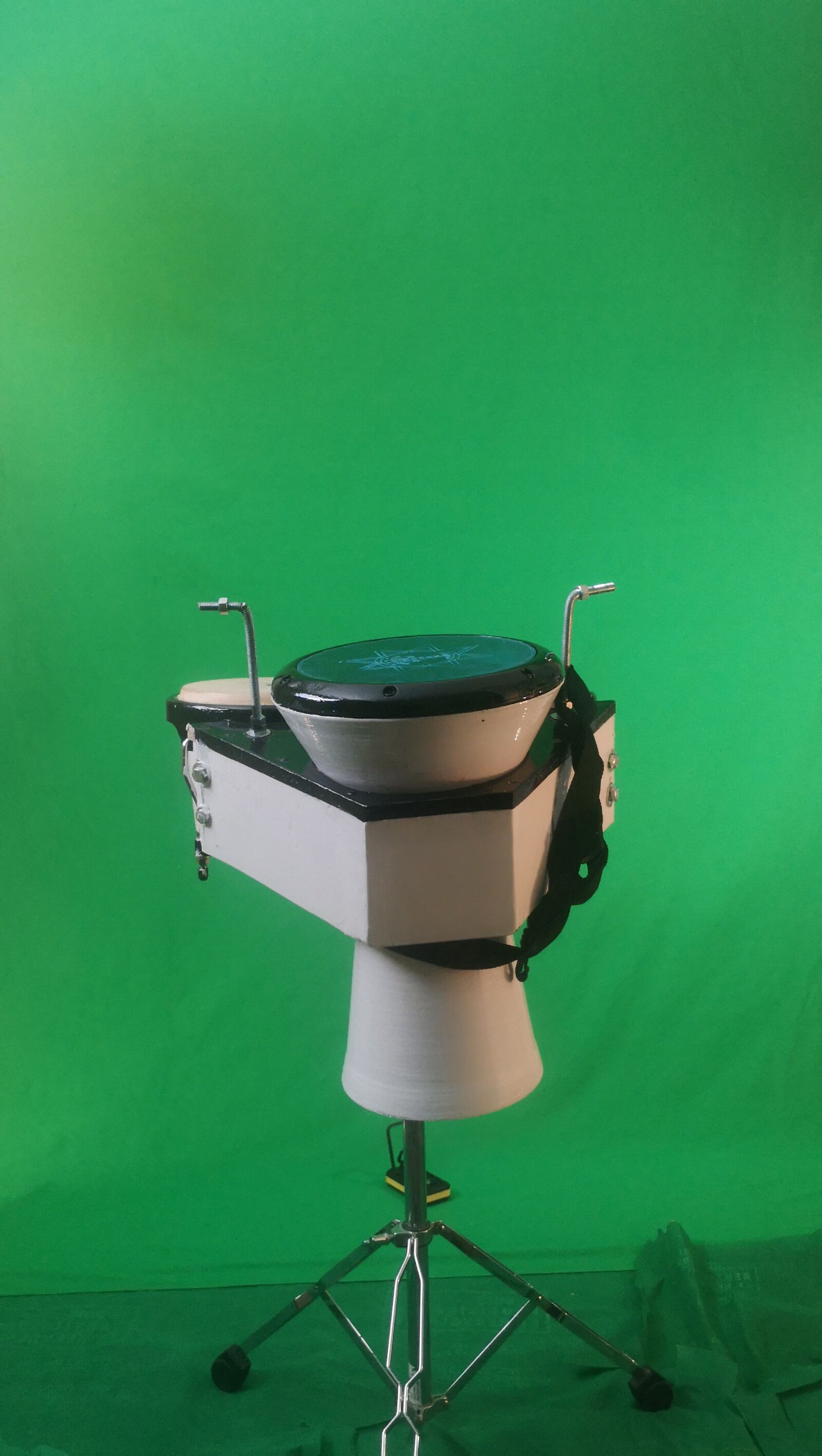 HUAWEI P20 sample photo. Drums, derbouka, percussion photography