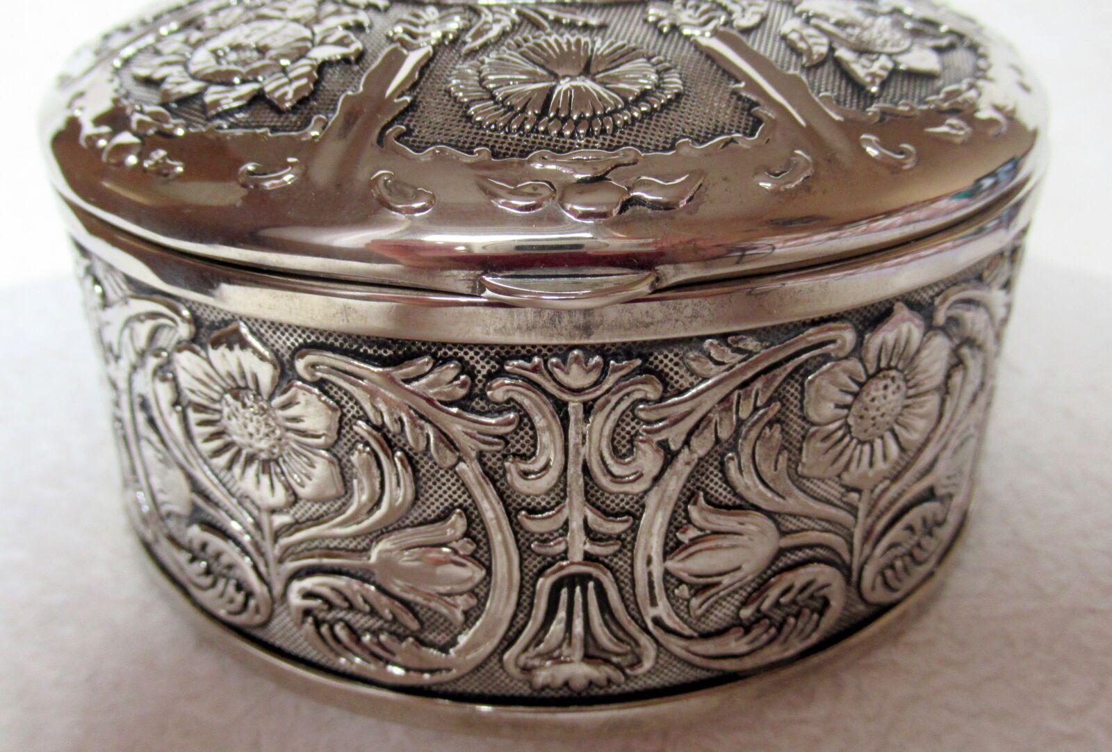 Canon PowerShot SX620 HS sample photo. Metal, arts and crafts photography