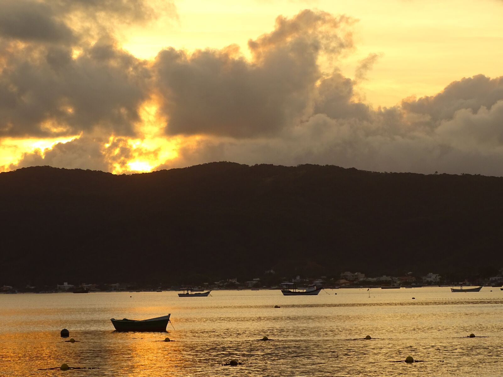 Sony Cyber-shot DSC-HX400V sample photo. By sunsets, dusk, twilight photography