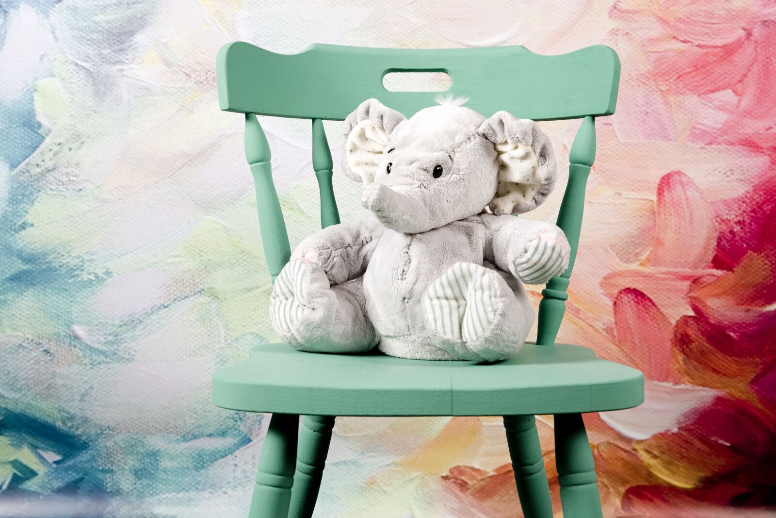 Nikon D800 sample photo. Elephant, sitting, plush photography