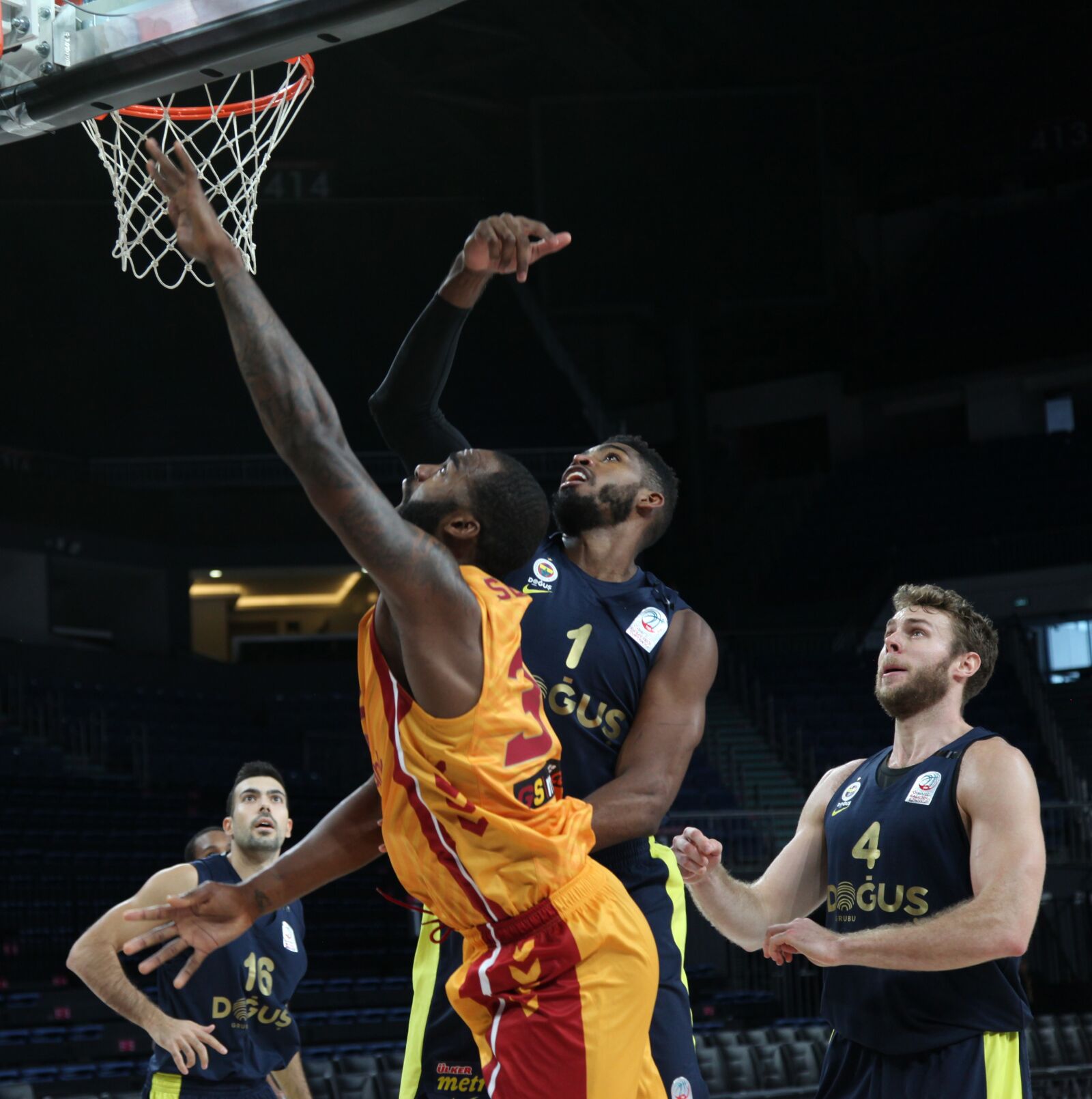Canon EOS 5D Mark II sample photo. Tahincioglu basketball super league photography