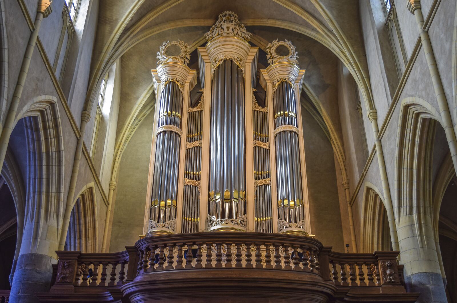 Nikon D3300 sample photo. Architecture, church, religion photography