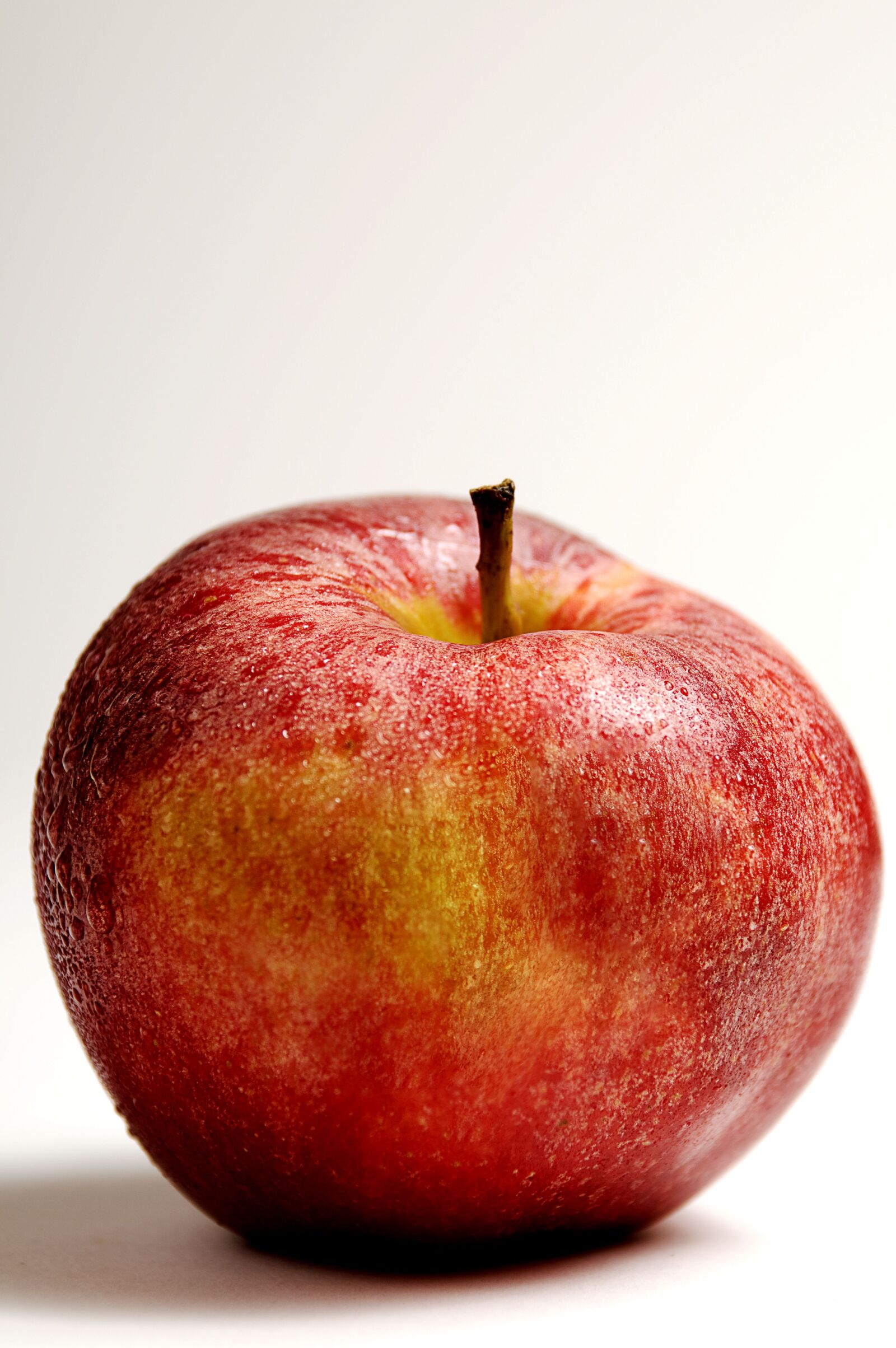 Nikon D300 sample photo. Apple, beautiful, red, skin photography