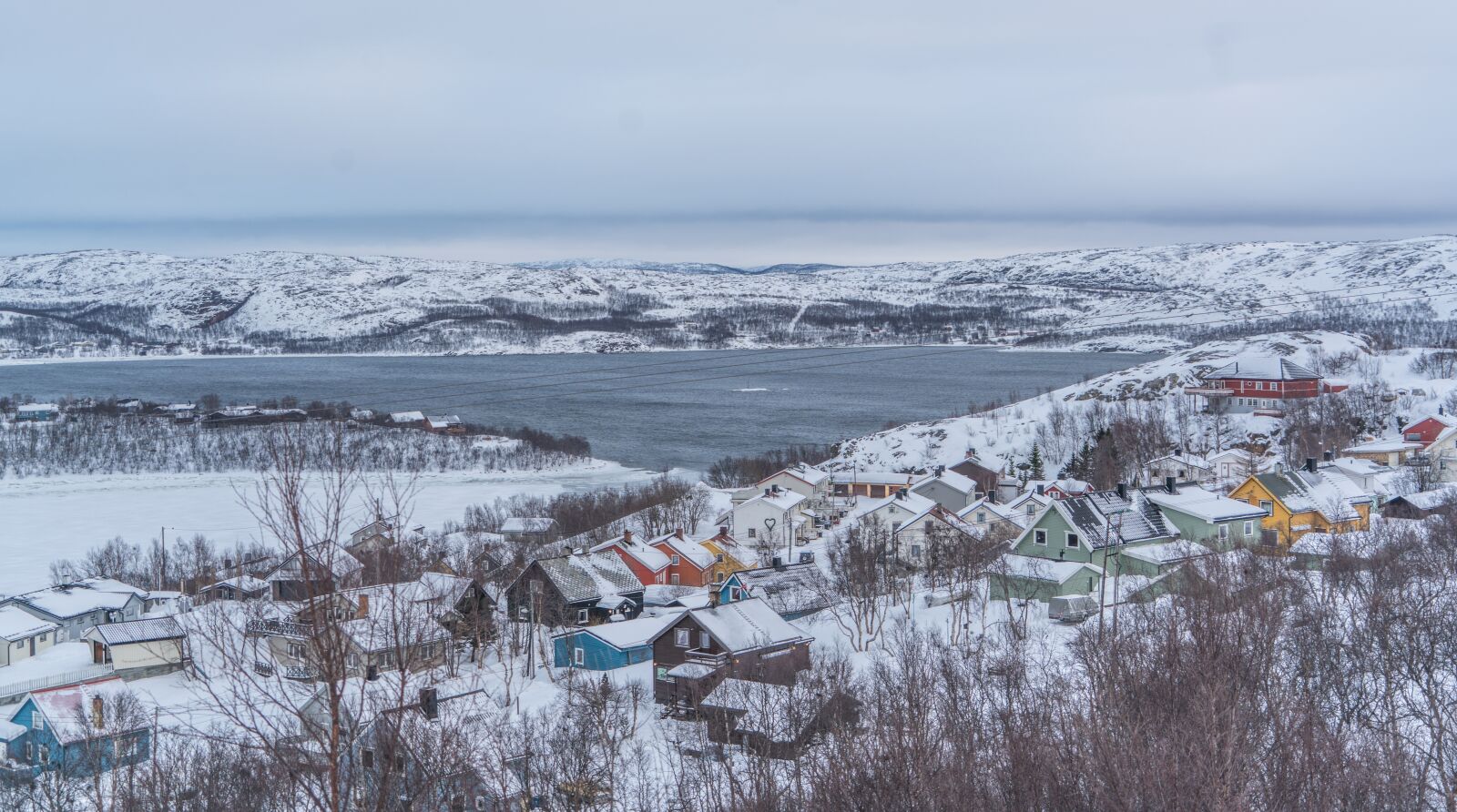 Sony a7R II + Sony FE 24-240mm F3.5-6.3 OSS sample photo. Kirkenes, norway, mountains photography