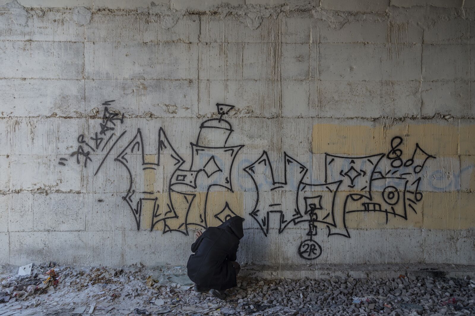 Canon EOS 6D + Canon EF 24-105mm F4L IS USM sample photo. Graffiti, mural, wall photography