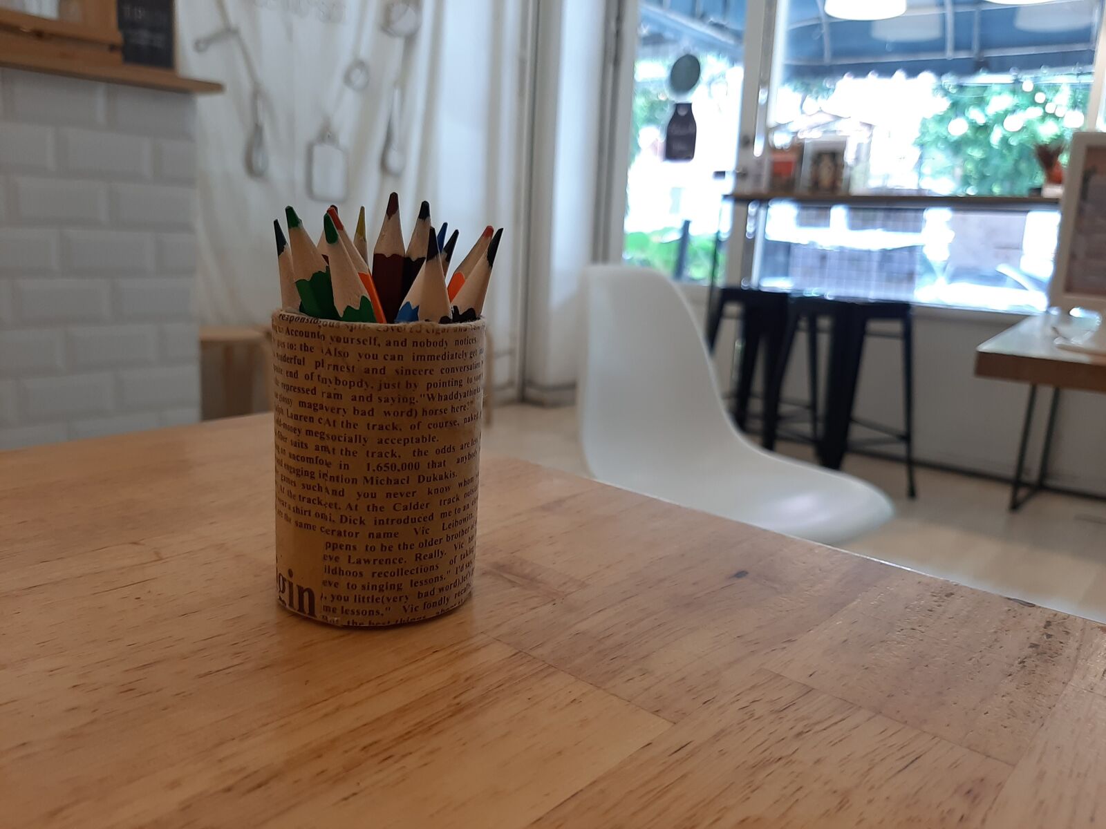 Samsung Galaxy A50 sample photo. Pencil, cafe, home photography