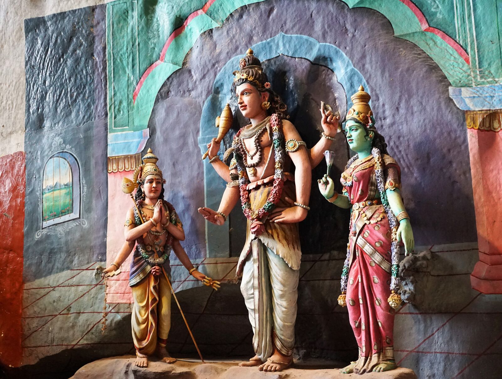 Sony ILCA-77M2 + Sony DT 16-50mm F2.8 SSM sample photo. Art, religion, human photography