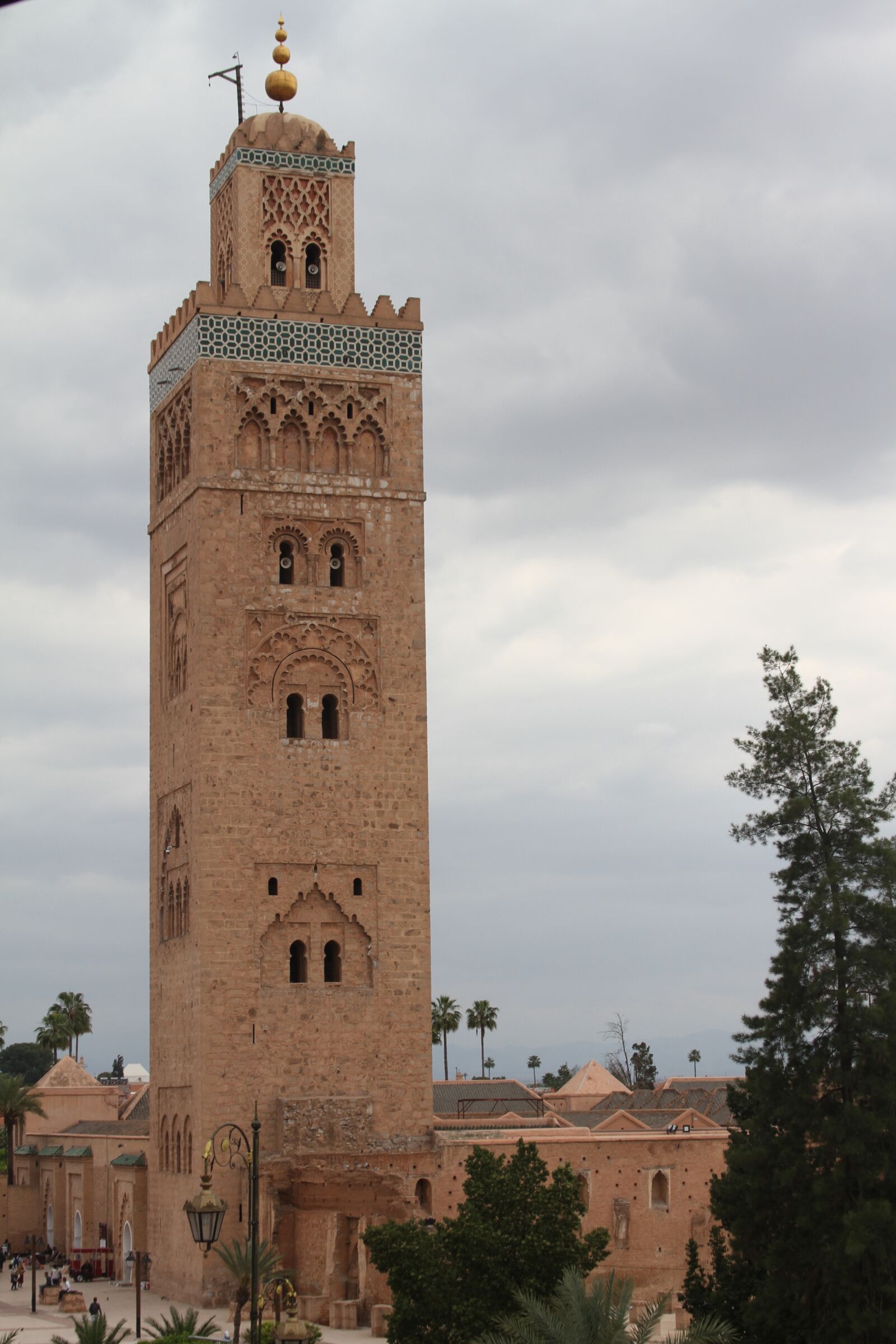 Canon EOS 7D sample photo. Mosque, marrakech, morocco photography