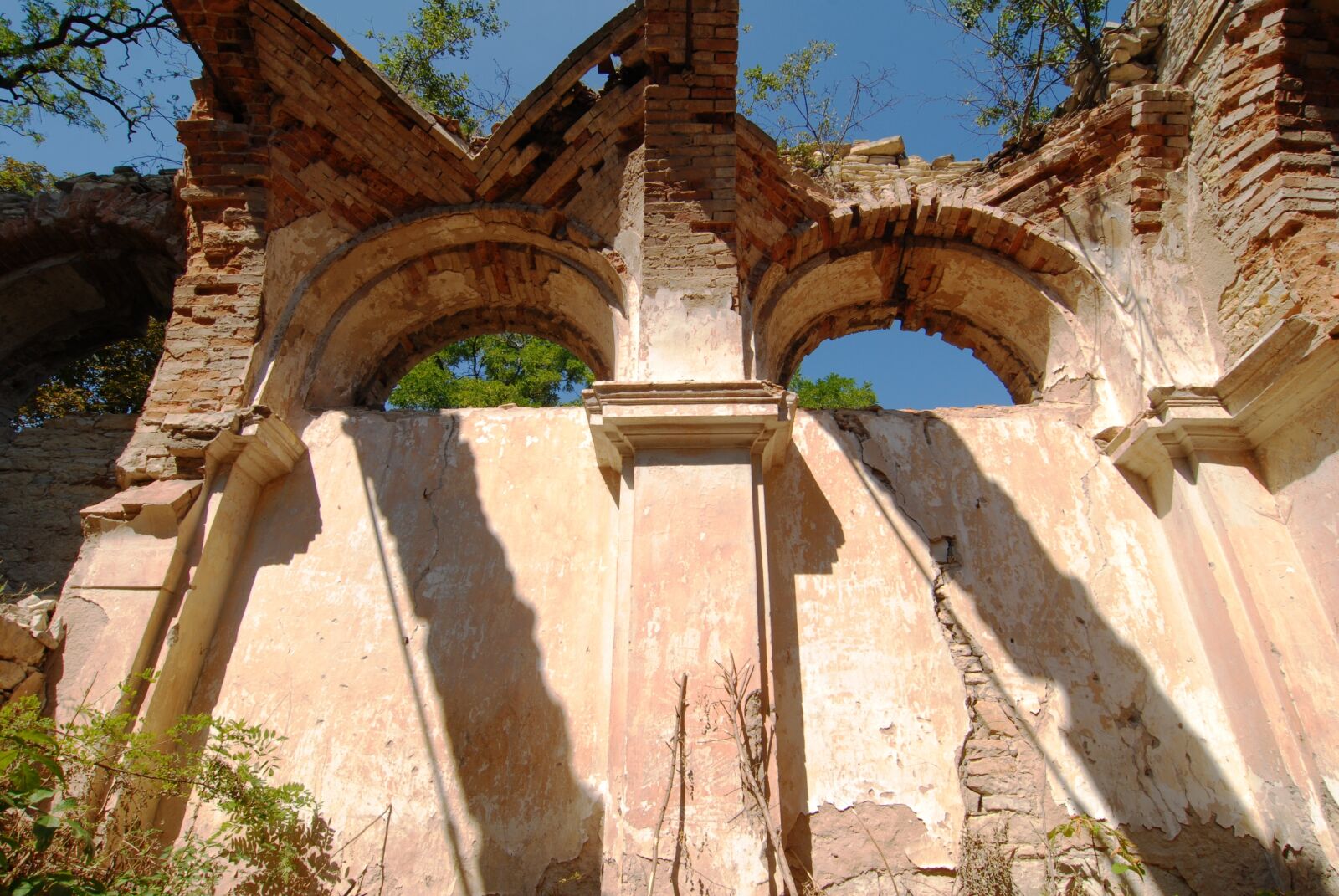 Nikon D200 sample photo. The ruins of the photography