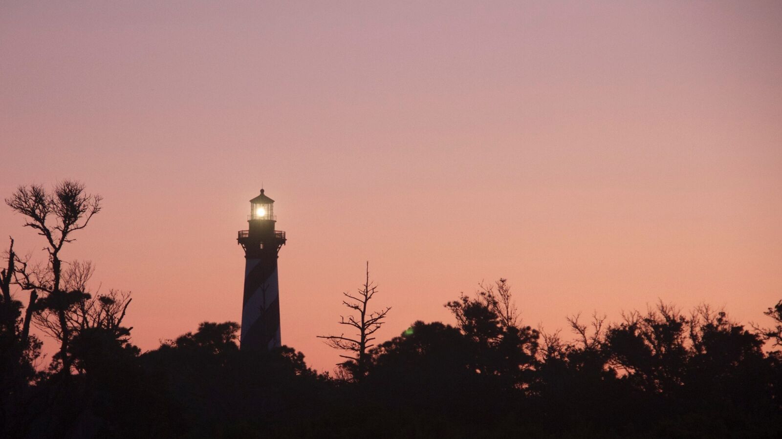 Canon EOS 7D sample photo. Lighthouse, sunset, evening photography