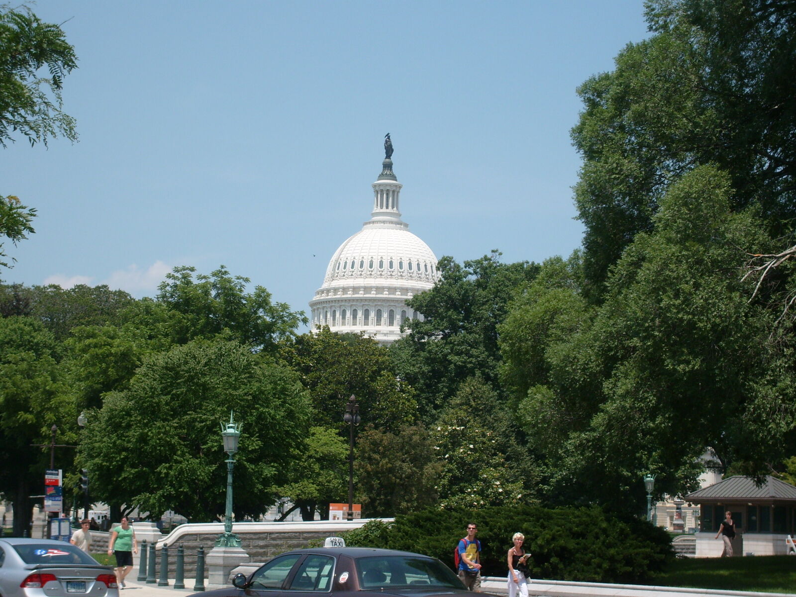 Samsung KENOX S730  / Samsung S730 sample photo. Capitol, hill, park, washington photography