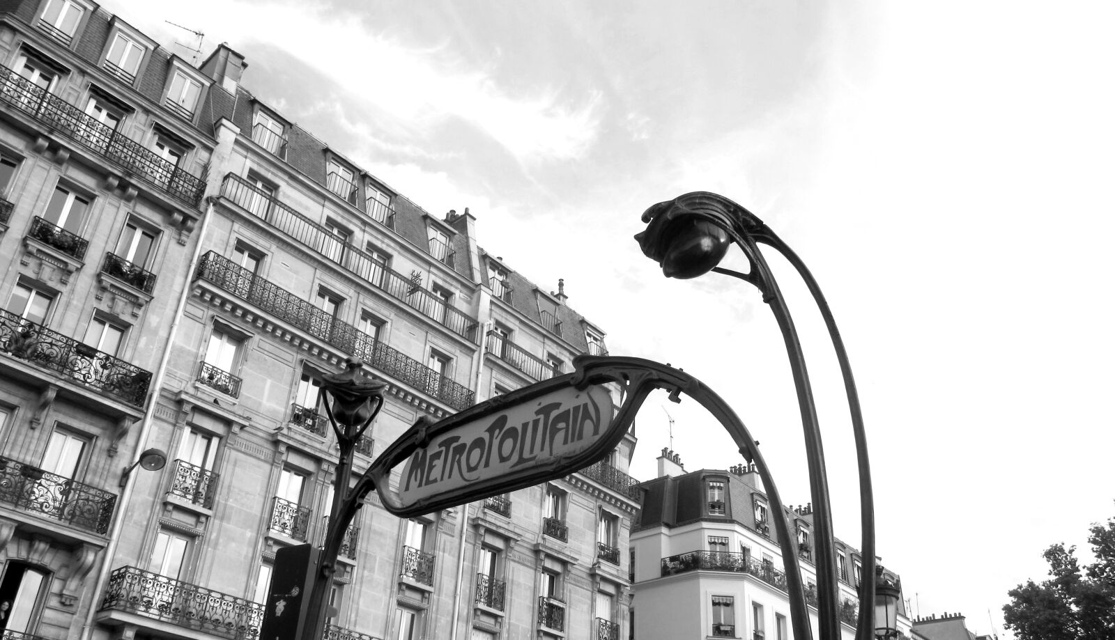 Canon PowerShot SX220 HS sample photo. Paris, france, metro photography