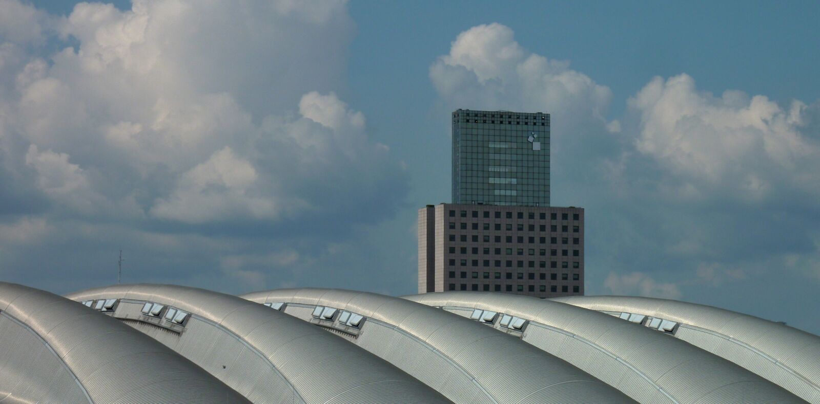 Panasonic DMC-TZ7 sample photo. Frankfurt, fair, gatehouse photography