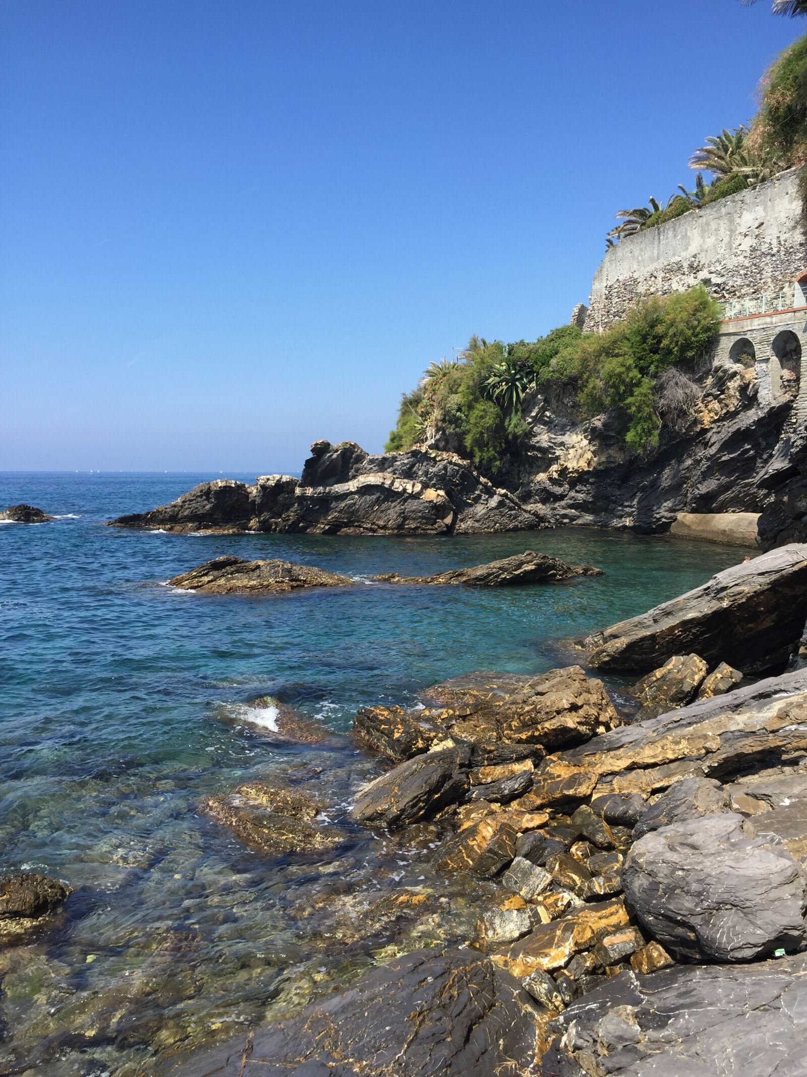 Apple iPhone 6 sample photo. Liguria, sea, italy photography