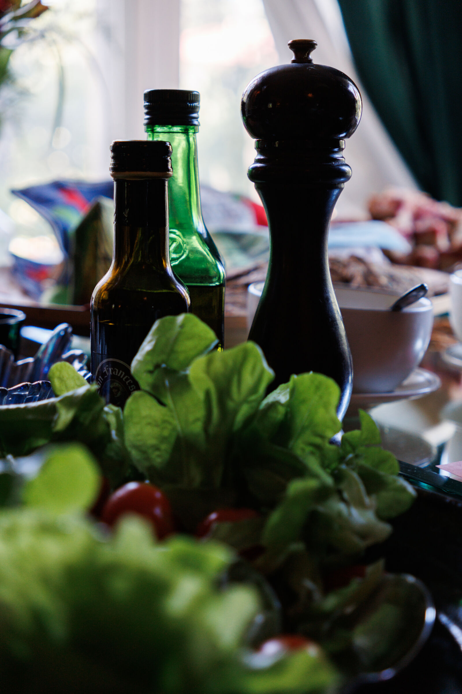Canon EOS R7 sample photo. Table is served photography