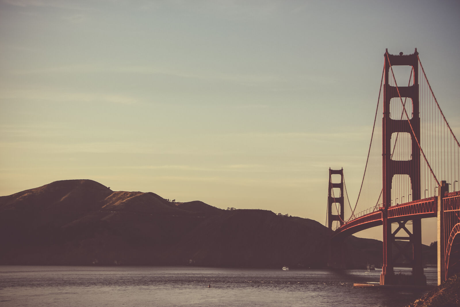 Canon EOS 650D (EOS Rebel T4i / EOS Kiss X6i) sample photo. Bridge, mountain, water, sea photography