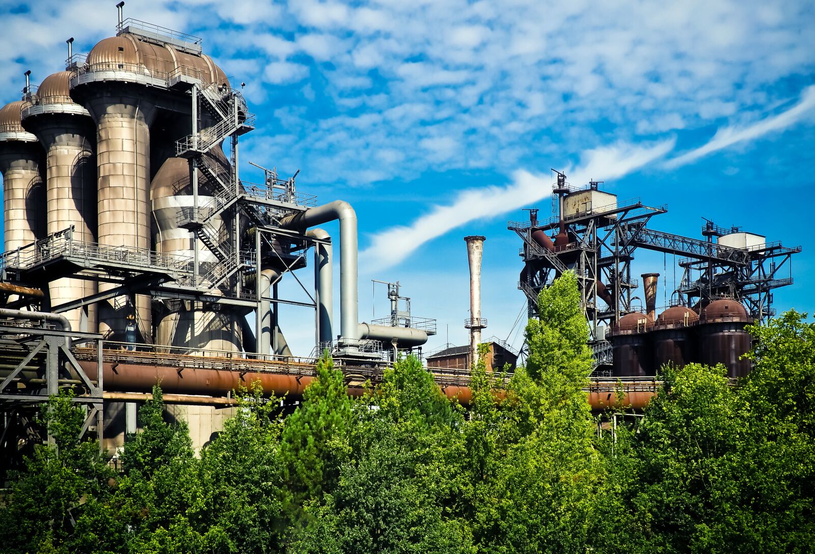 Olympus OM-D E-M10 sample photo. Architecture, industry, factory building photography