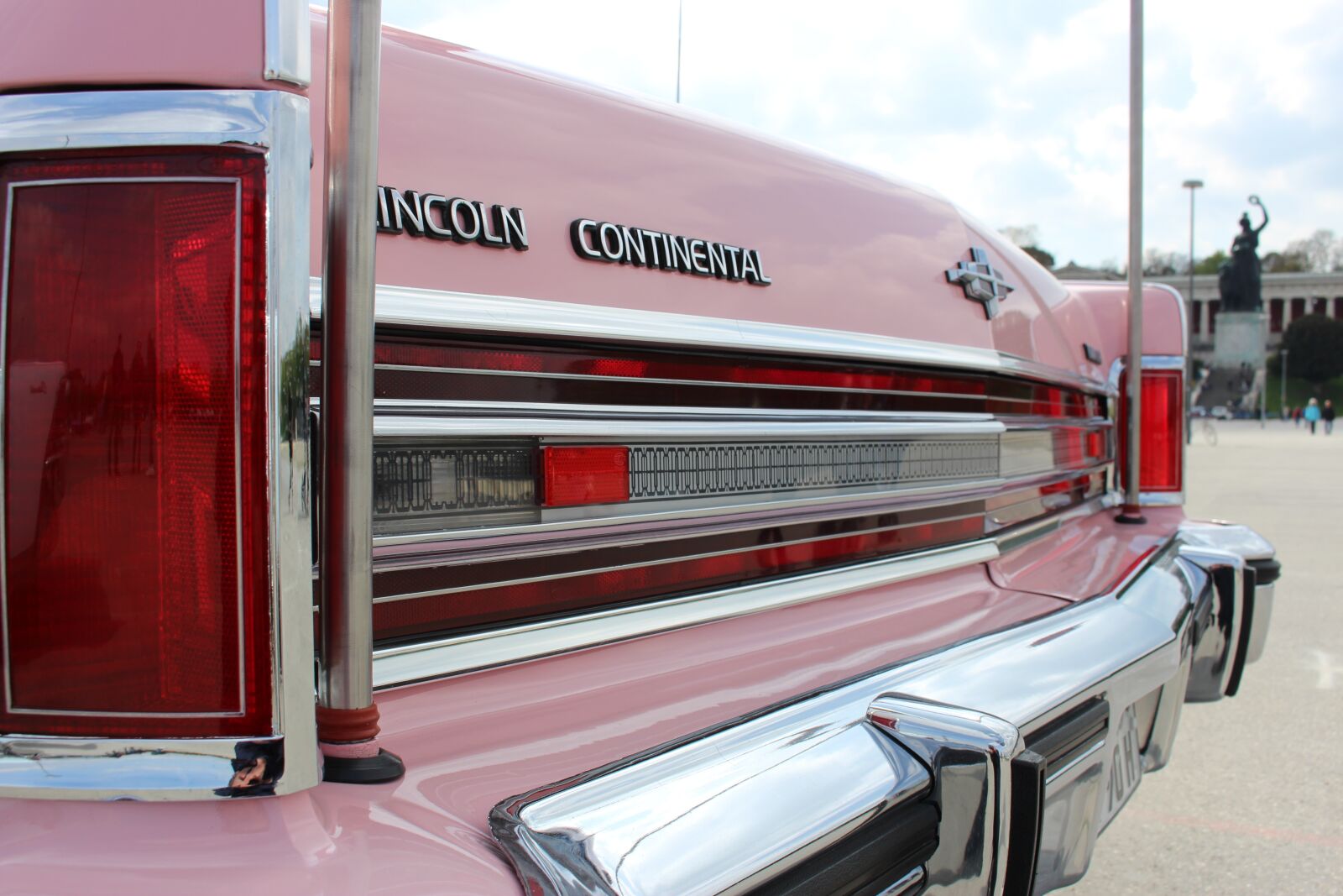 Canon EOS 700D (EOS Rebel T5i / EOS Kiss X7i) sample photo. Lincoln, continental, ford photography