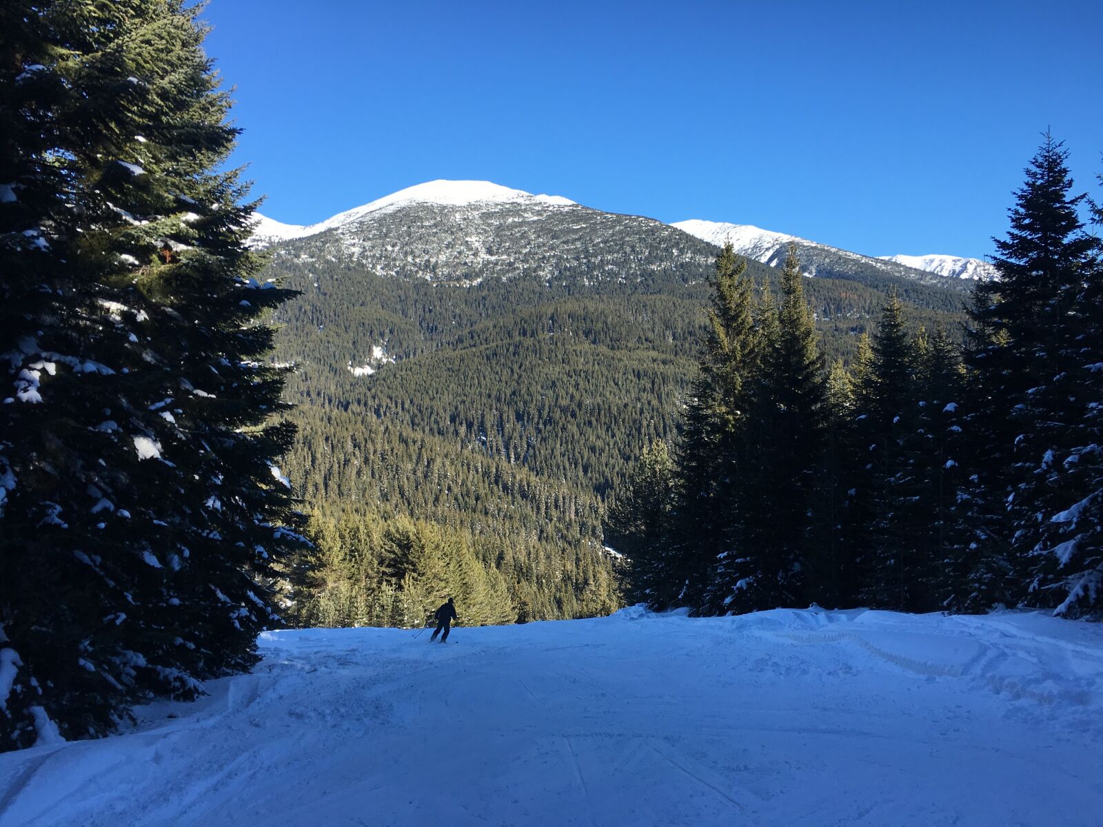 Apple iPhone 6s sample photo. Mountain, skiing, snow, winter photography
