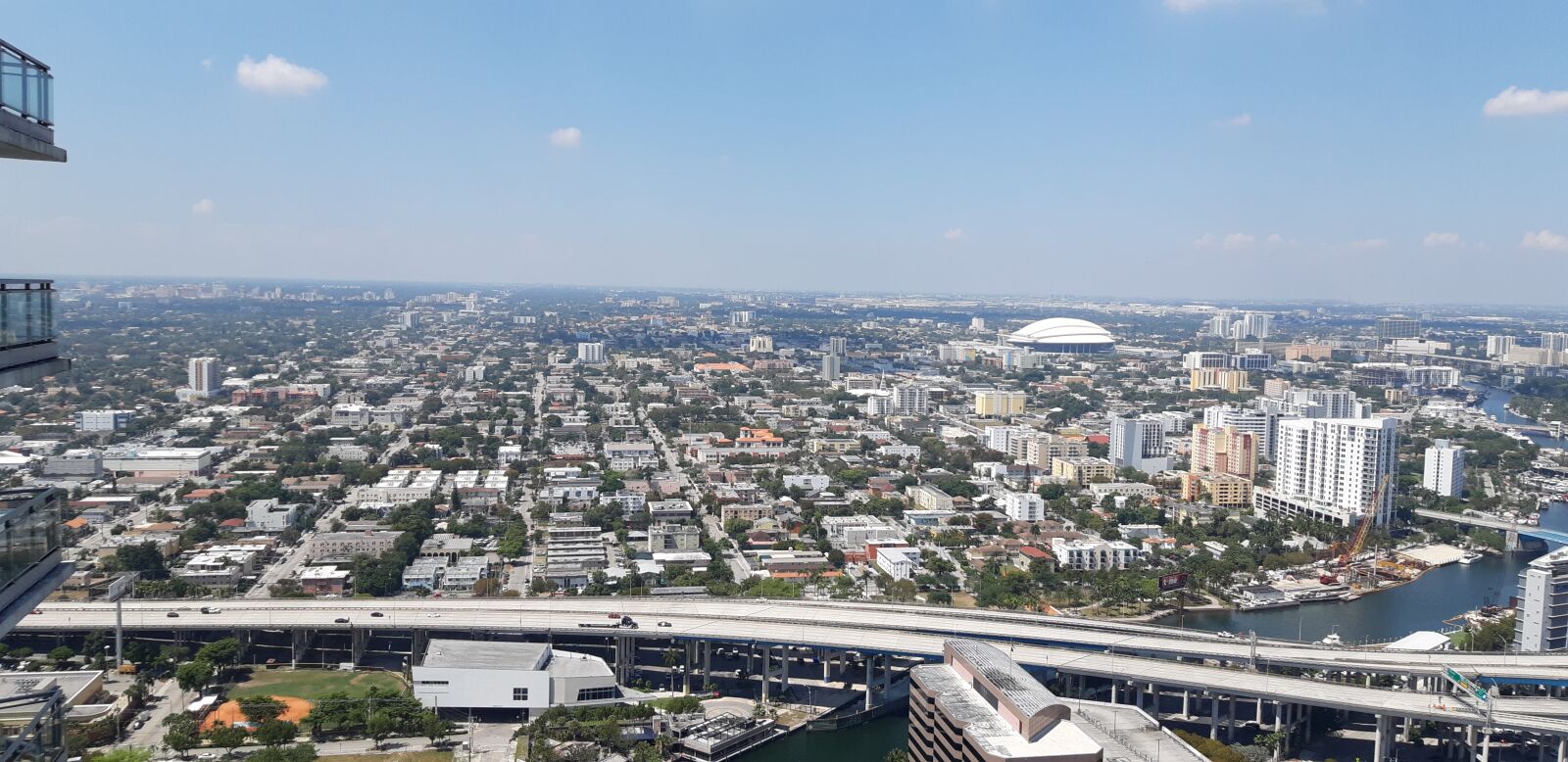 Samsung Galaxy A6 sample photo. Miami, city, highway photography