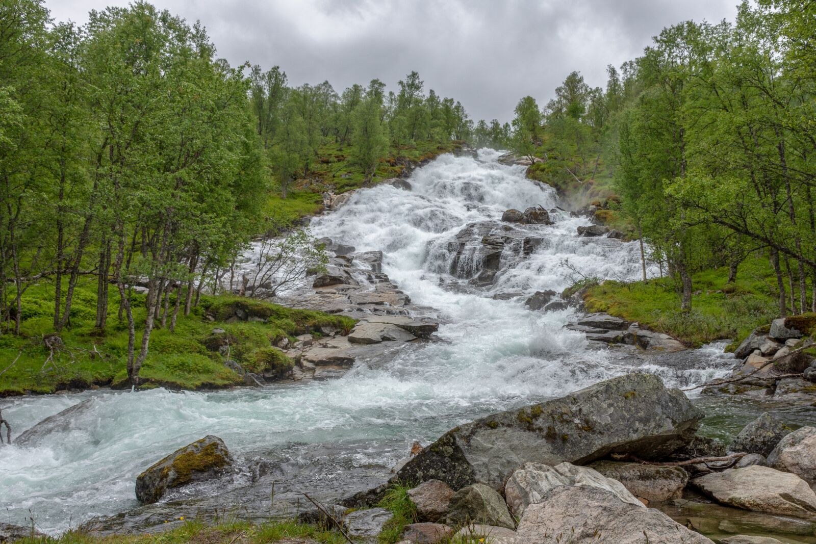 Nikon D7200 sample photo. Waterfall, rocks, nature photography