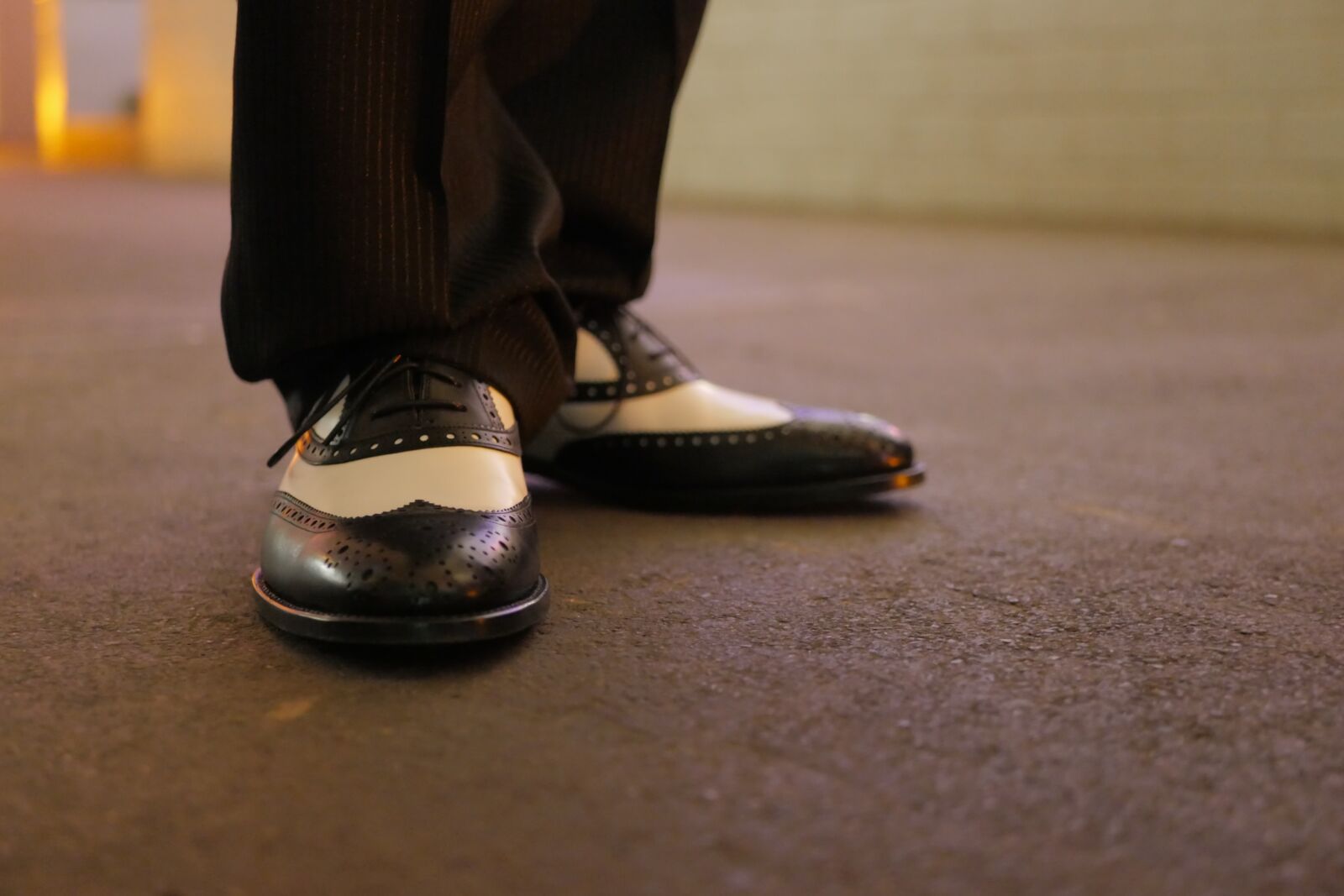 Panasonic Lumix DMC-GX8 sample photo. Shoes, oxford shoes, black photography