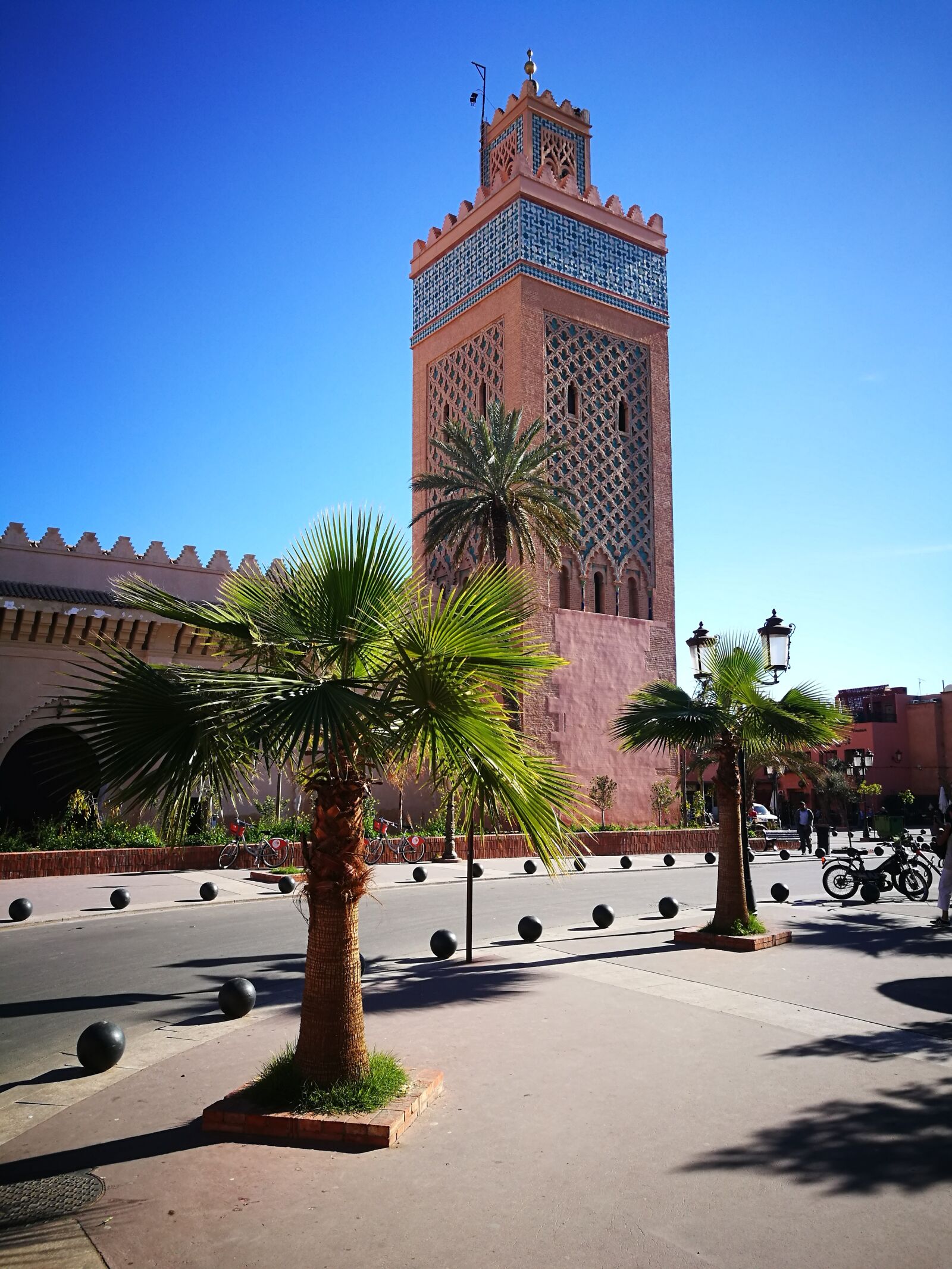 HUAWEI P9 Plus sample photo. Architecture, travel, big city photography