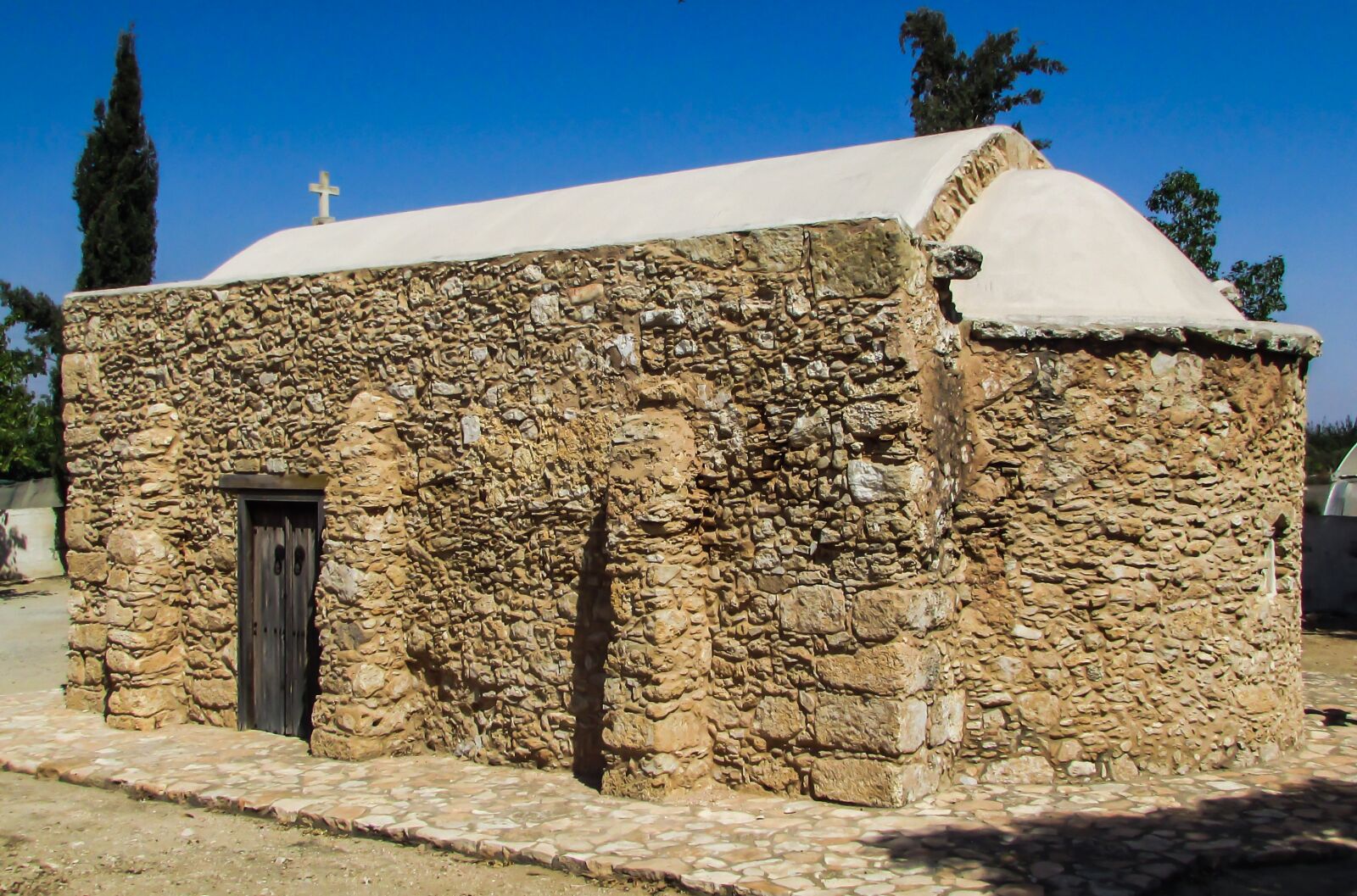 Canon PowerShot SX400 IS sample photo. Cyprus, avgorou, chapel photography
