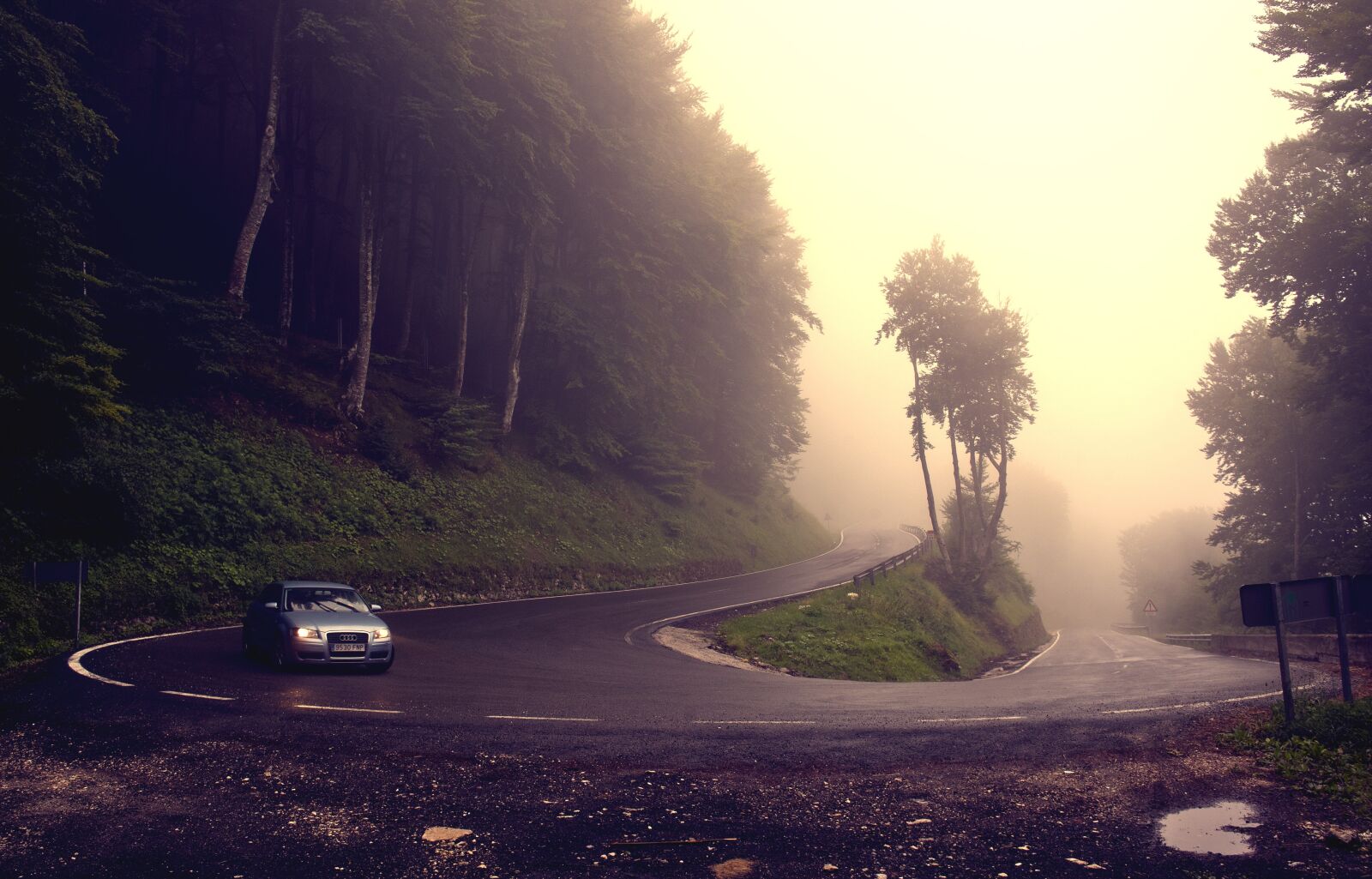 Nikon D3S sample photo. Curve, cloudy, road photography