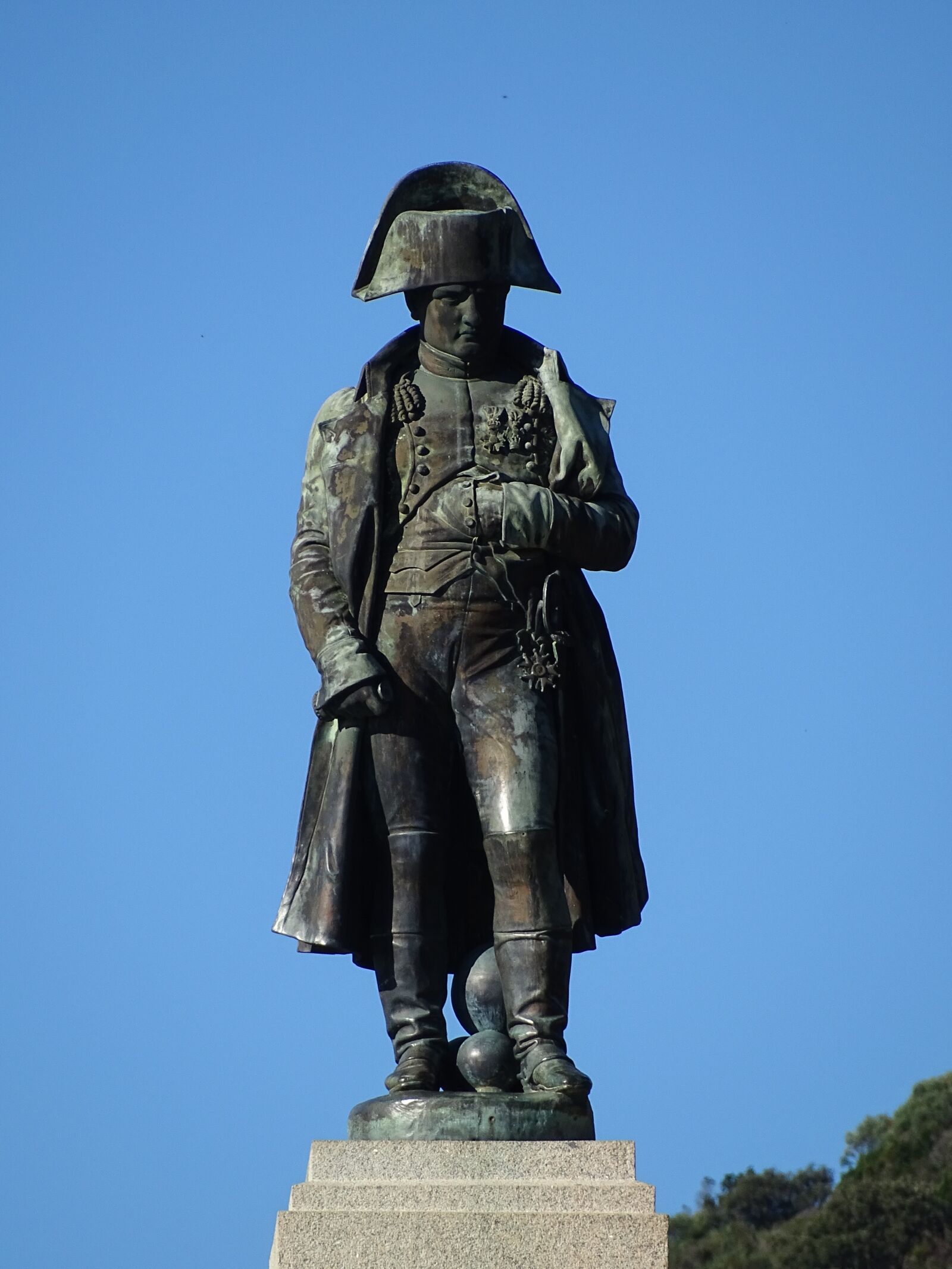 Sony Cyber-shot DSC-HX400V sample photo. Ajaccio, statue, corsica photography