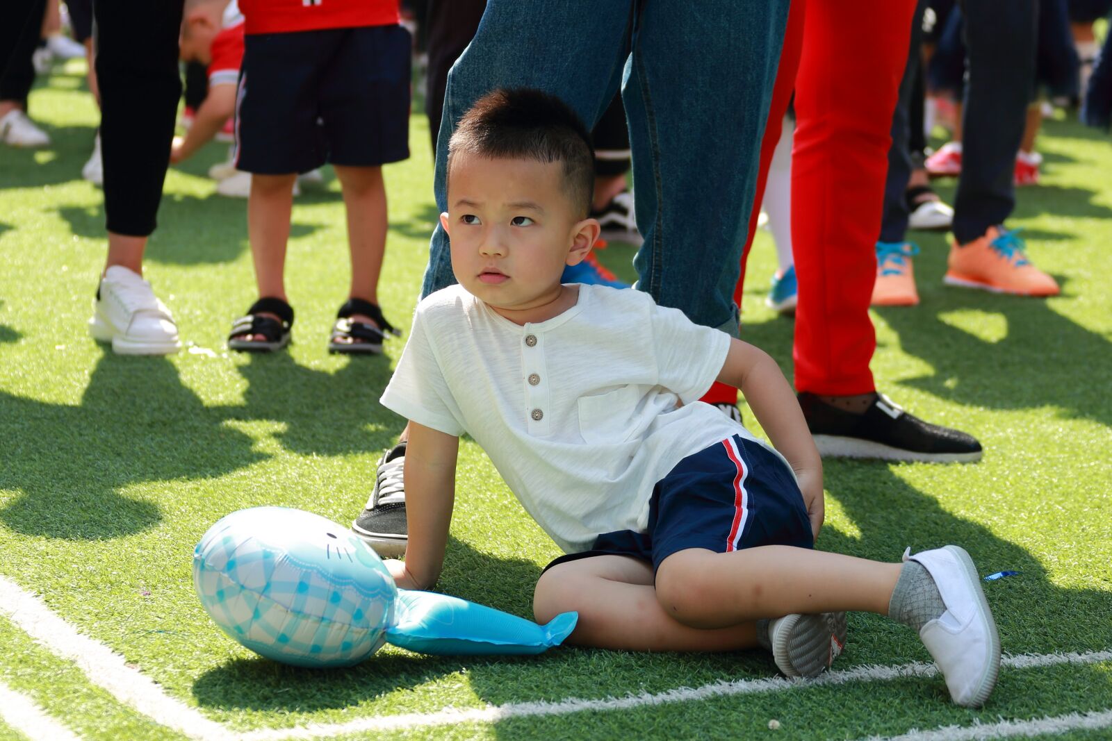 Canon EOS 5D Mark III + Canon EF 28-300mm F3.5-5.6L IS USM sample photo. Kids, games, paternity photography