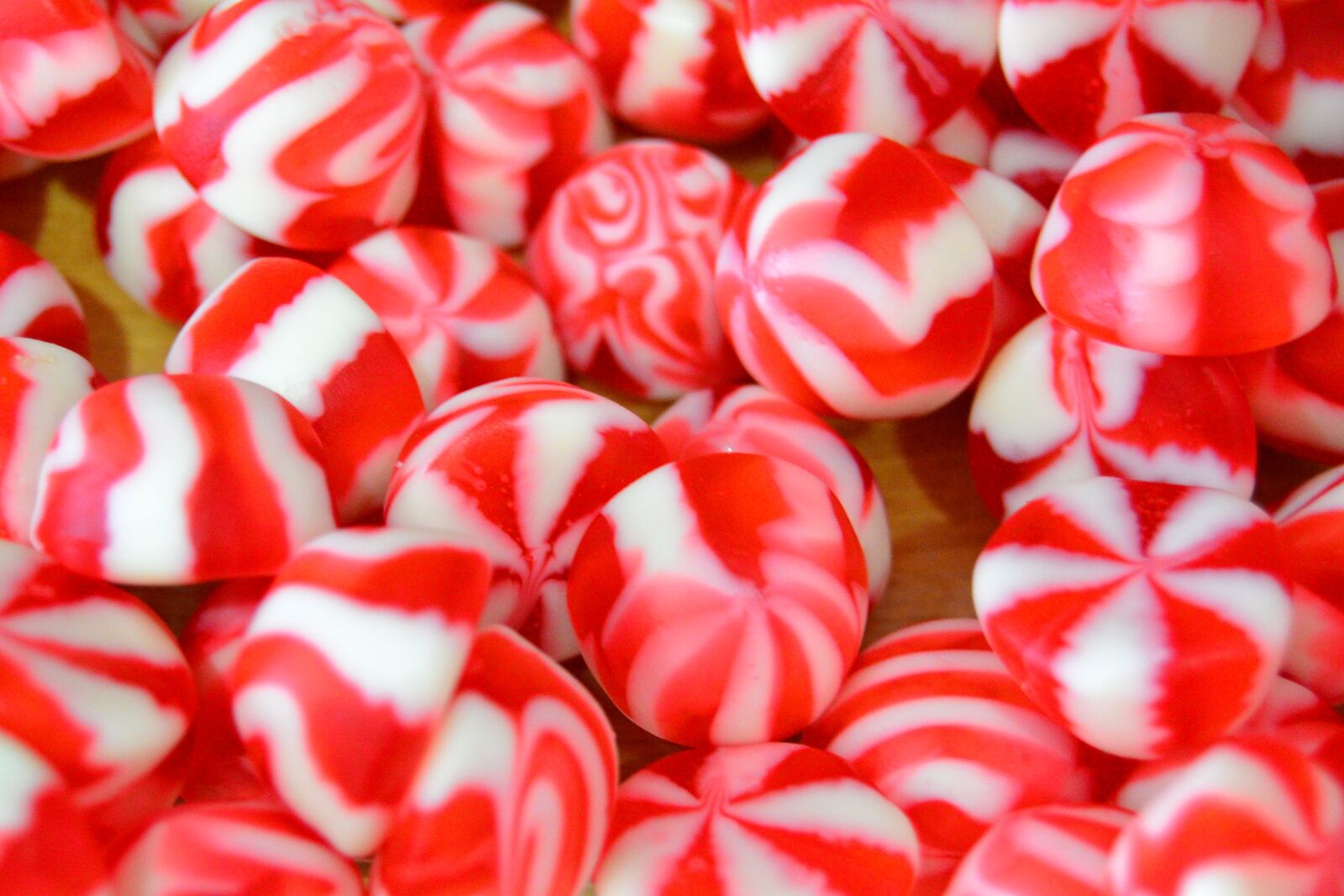 Nikon D3100 sample photo. Candy, sugar, bauble photography