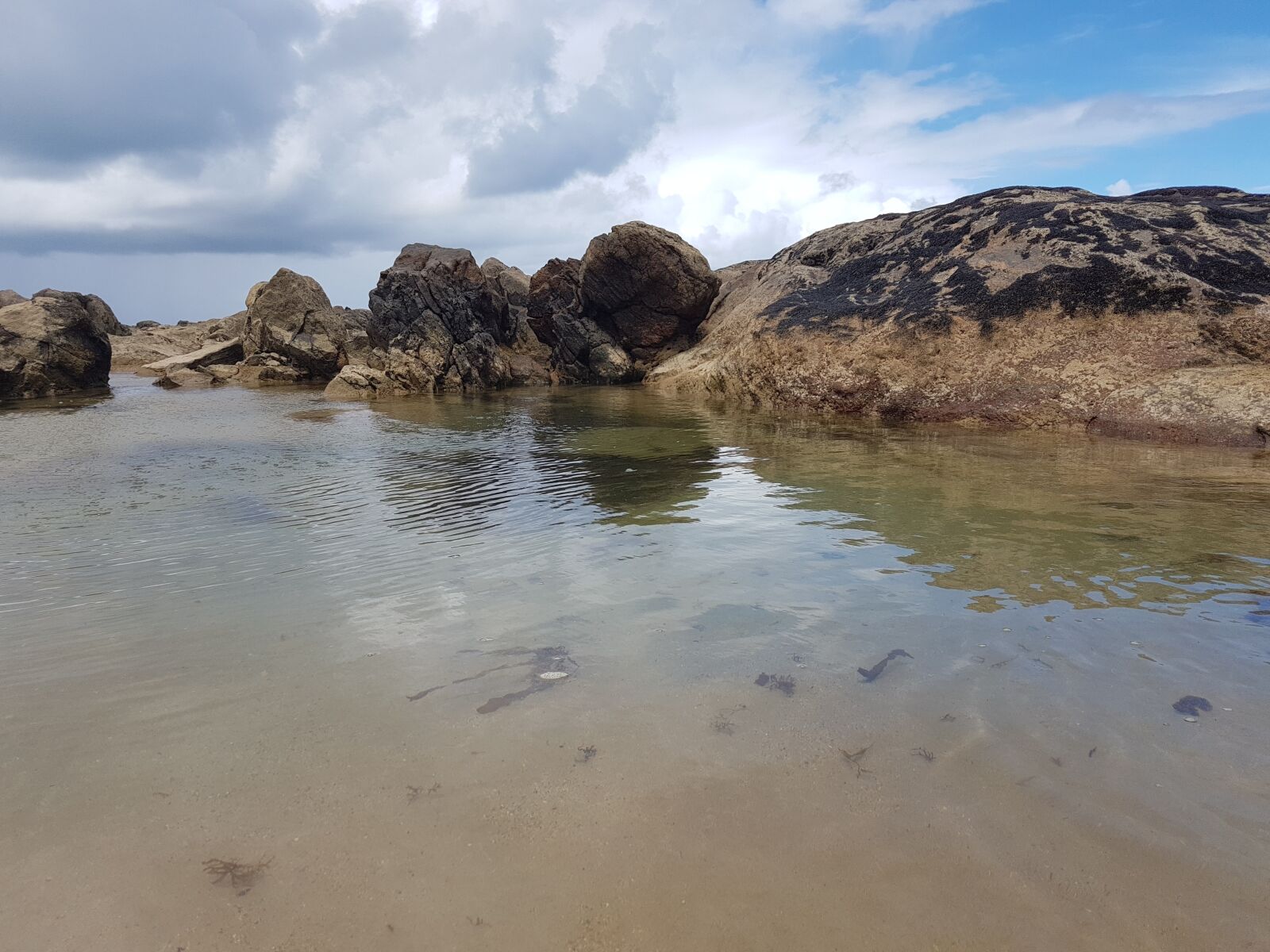 Samsung Galaxy S7 Edge sample photo. Natural swimming pool, beach photography