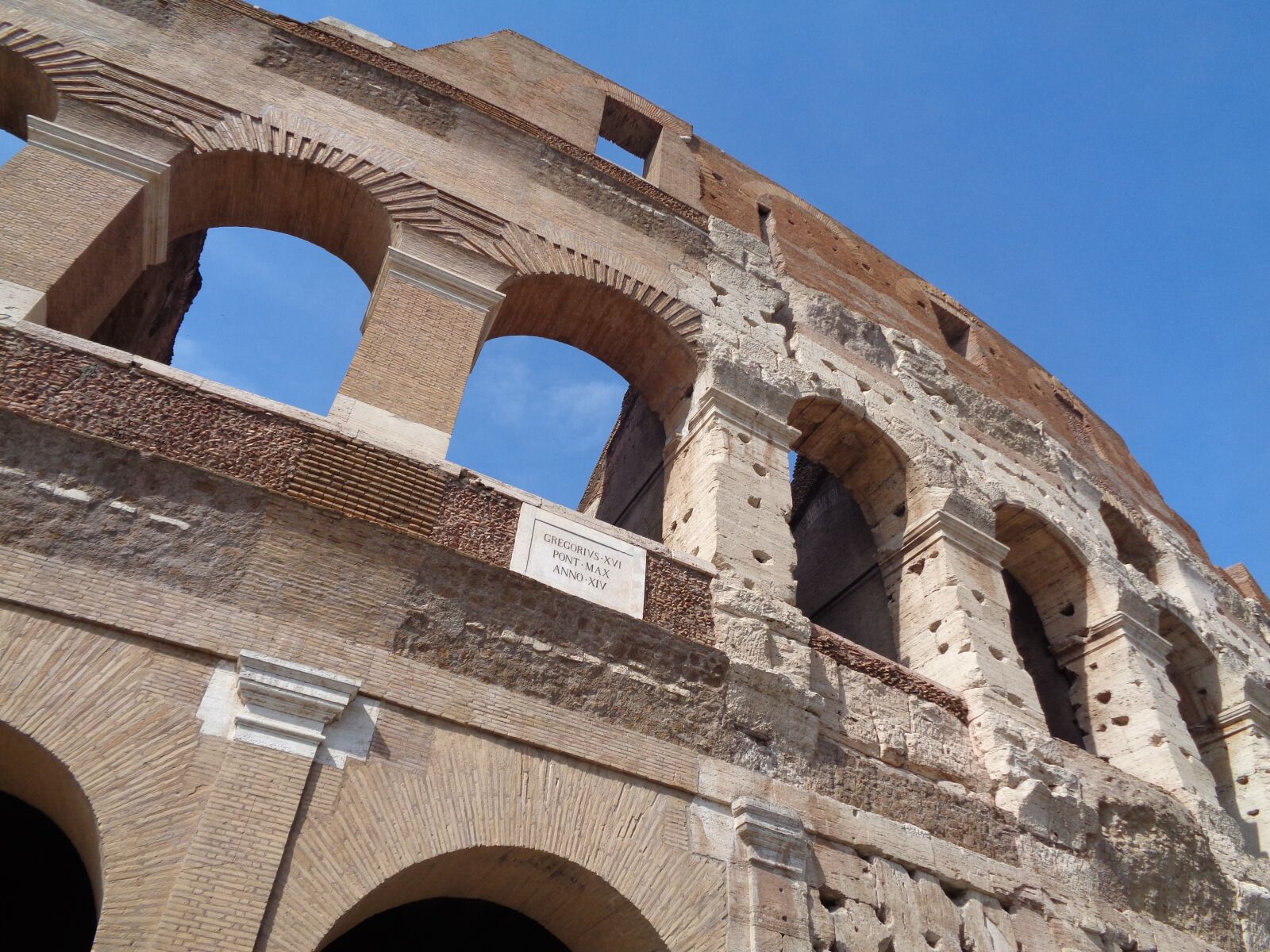 Sony Cyber-shot DSC-W830 sample photo. Rome, monument, colosseum photography