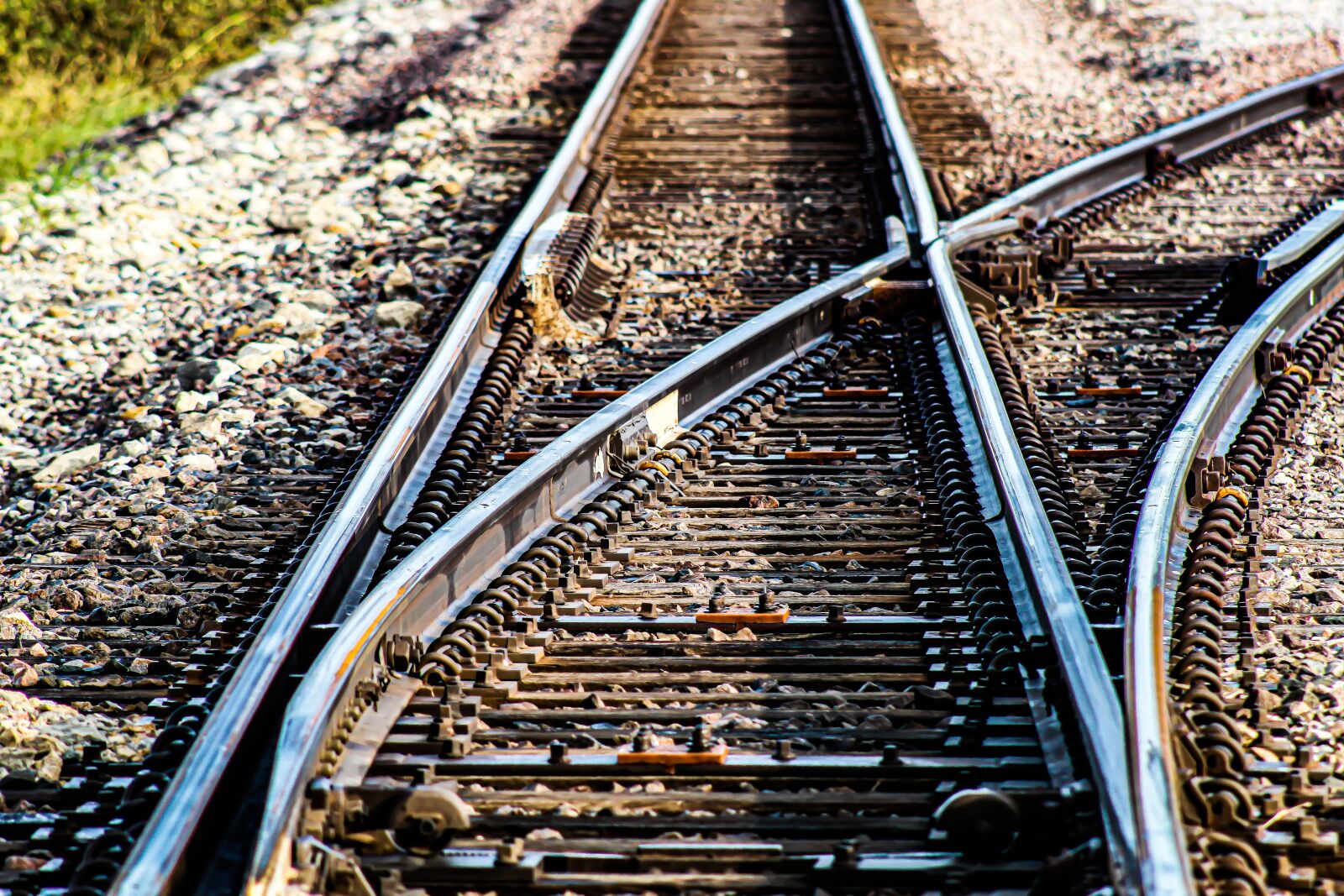EF75-300mm f/4-5.6 sample photo. Tracks, railroad, railway photography