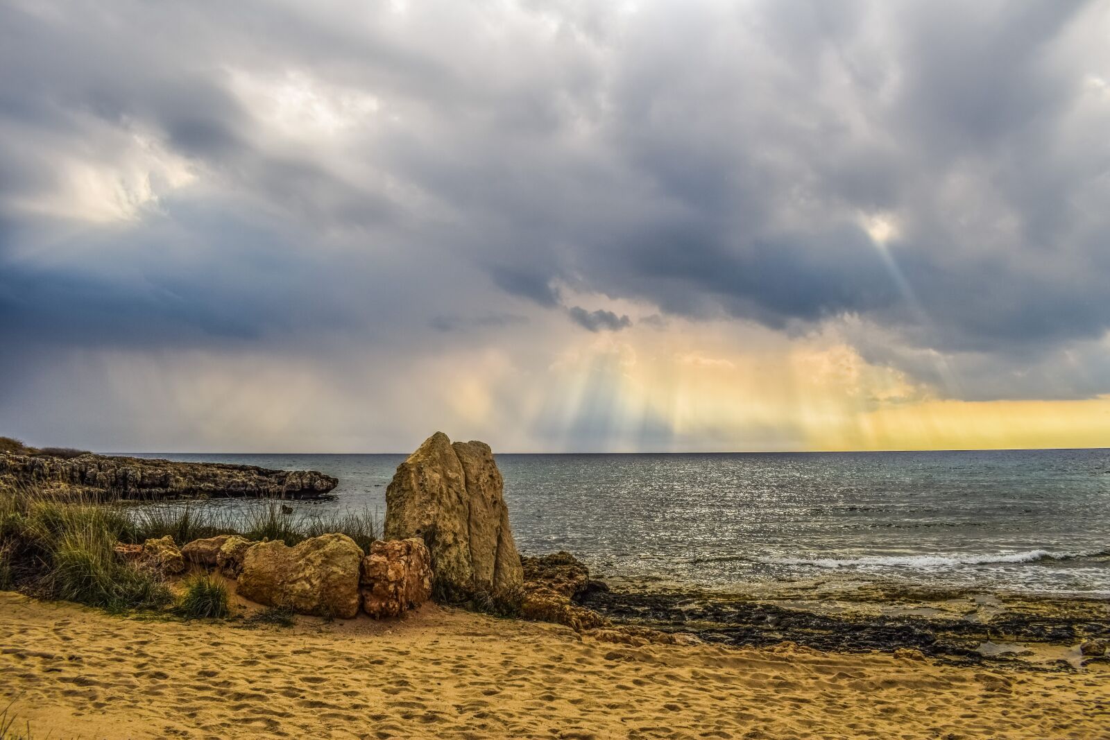 Nikon D3300 sample photo. Sea, sky, clouds photography