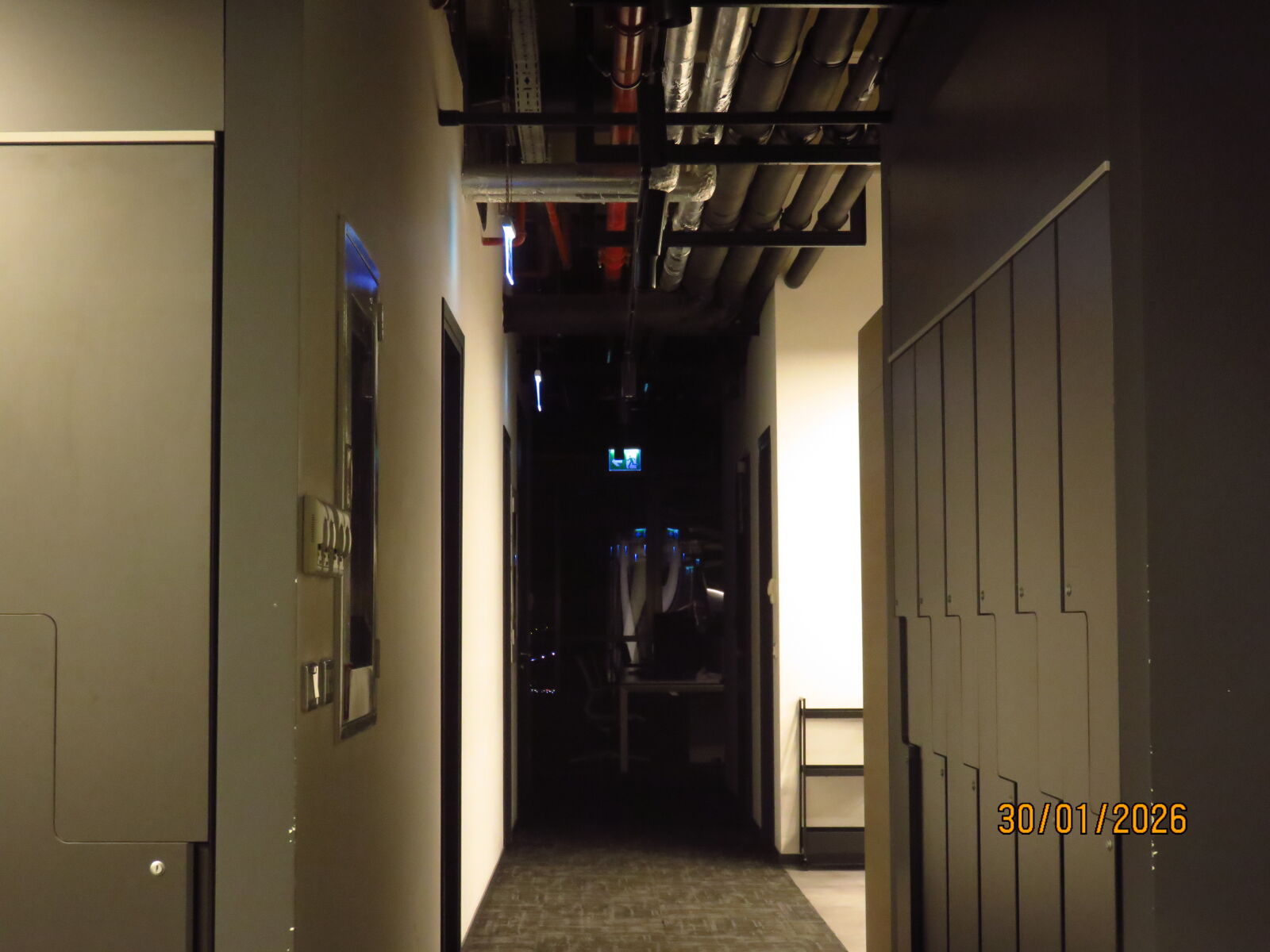 Canon PowerShot SX700 HS sample photo. An office interior photography