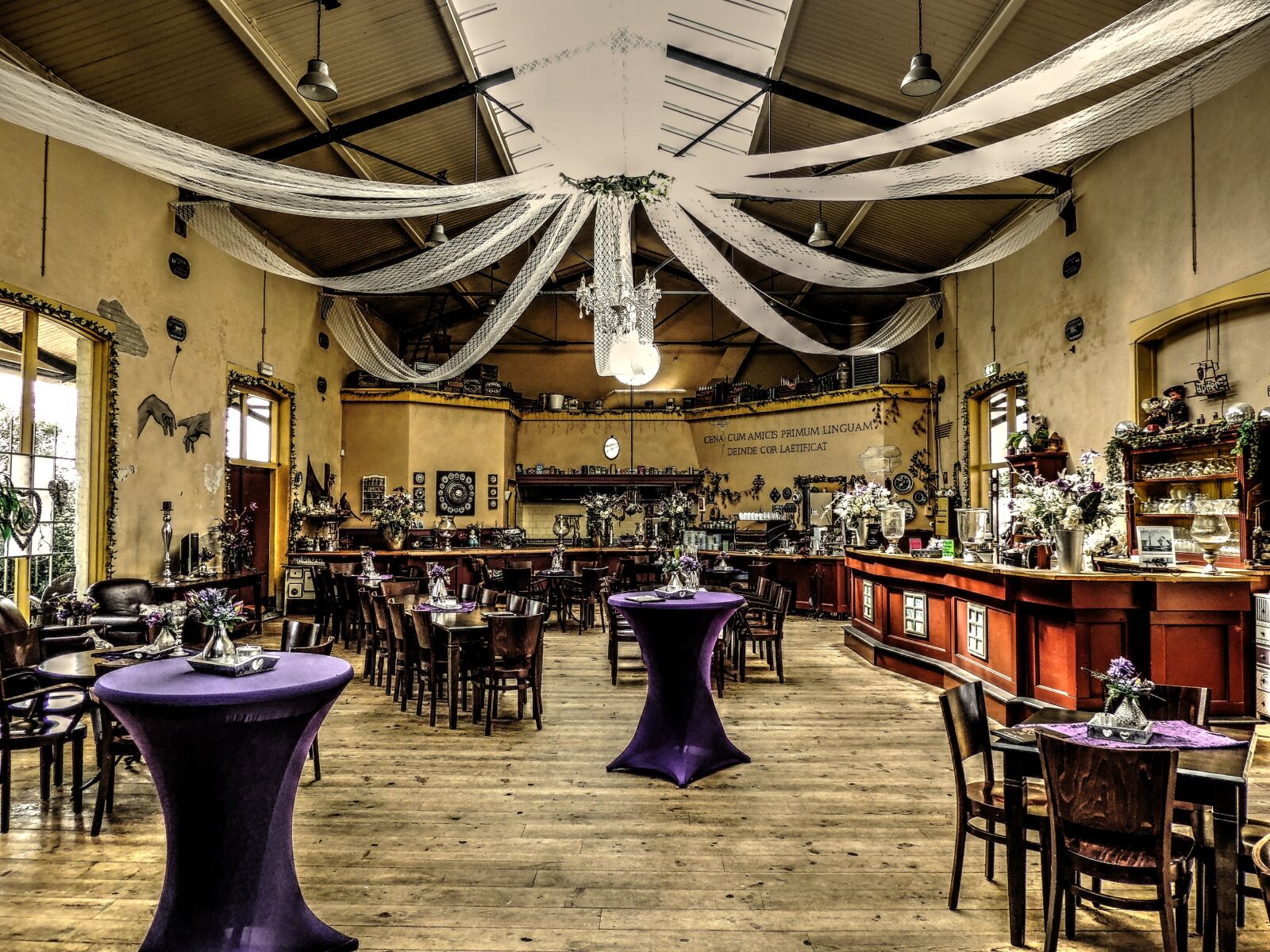 Nikon Coolpix P510 sample photo. Hall, restaurant, tables photography