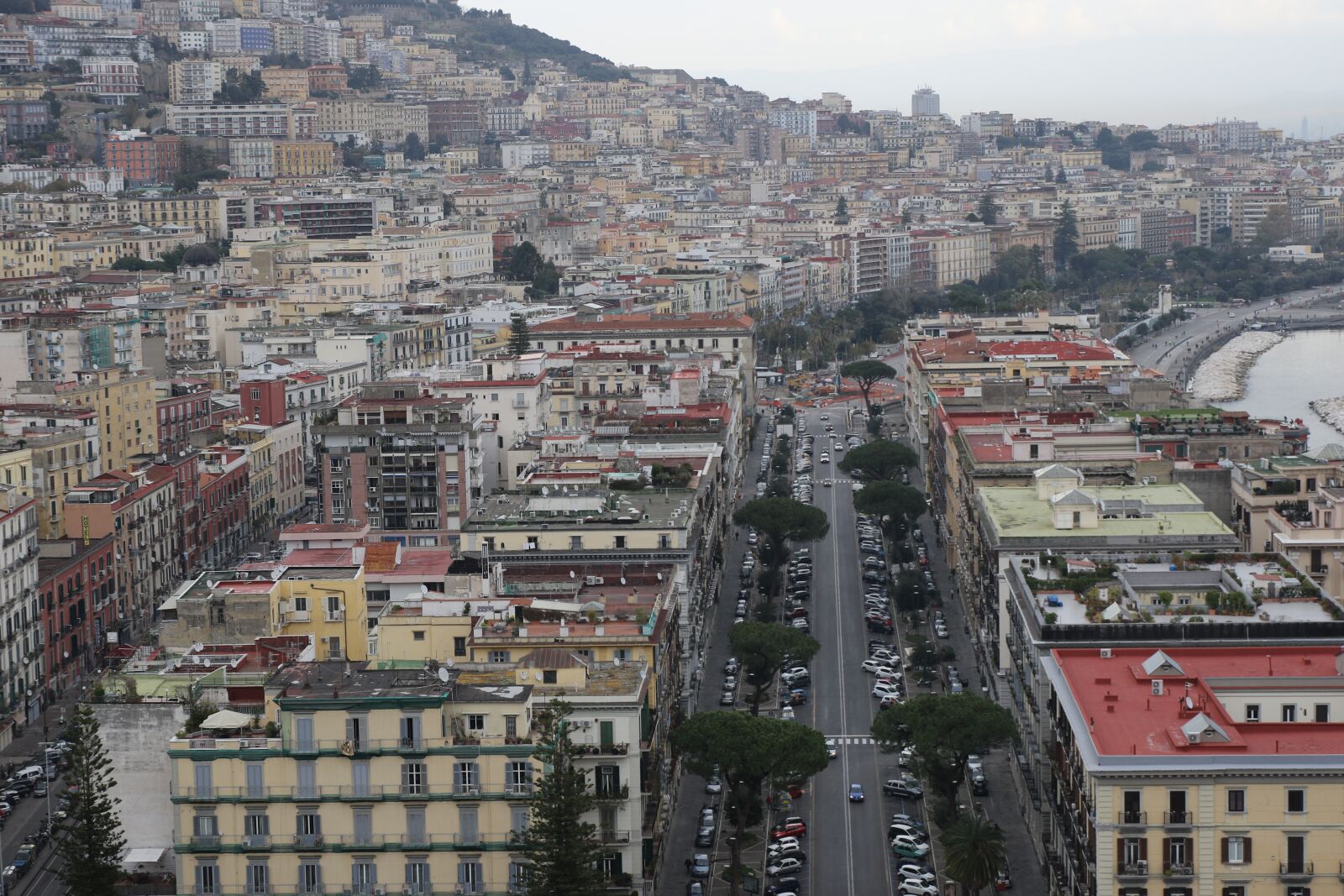 Canon EOS 7D Mark II sample photo. Naples, italy, architecture photography