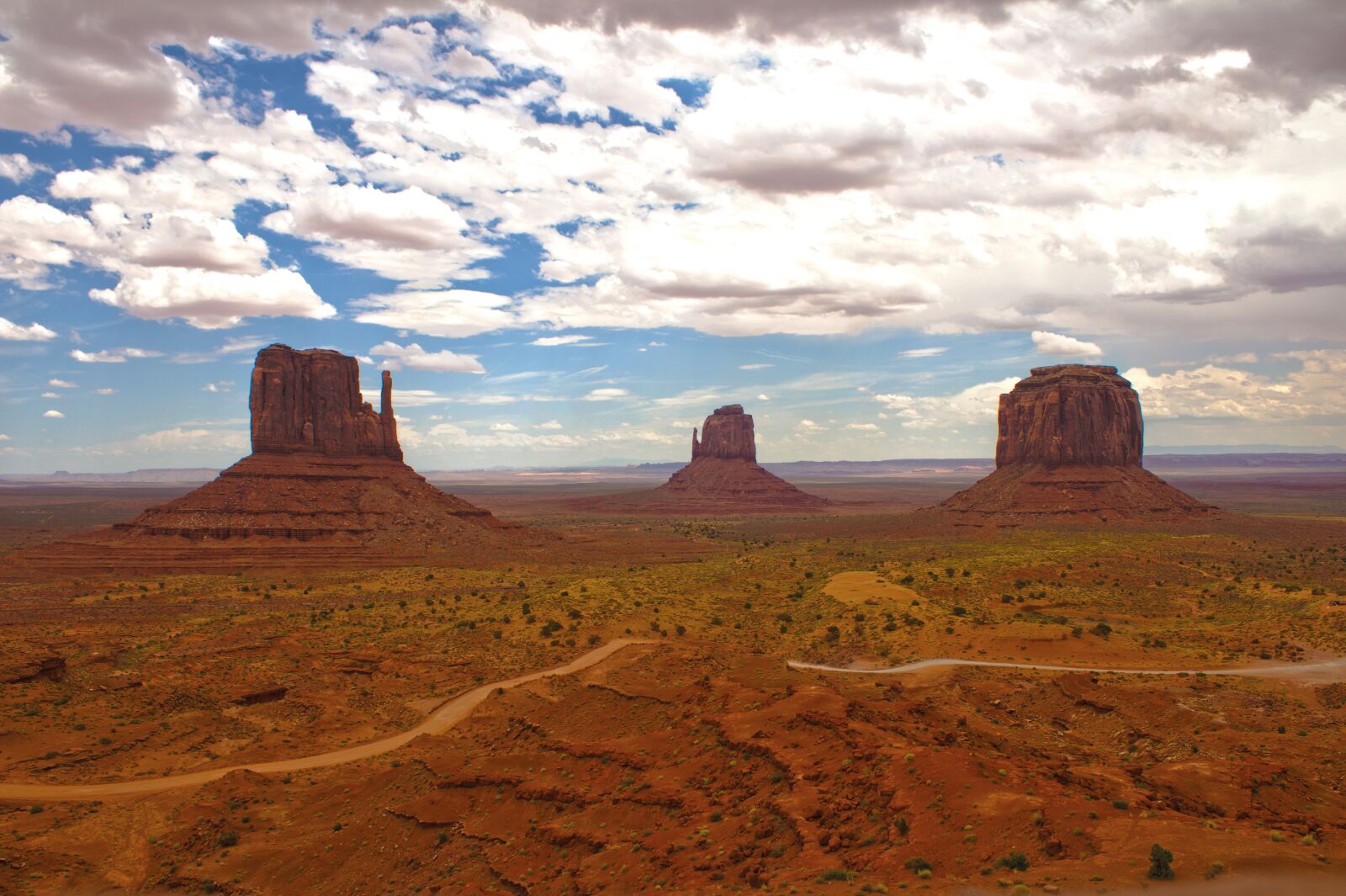 Canon EOS 600D (Rebel EOS T3i / EOS Kiss X5) sample photo. Monument valley, view, landscape photography