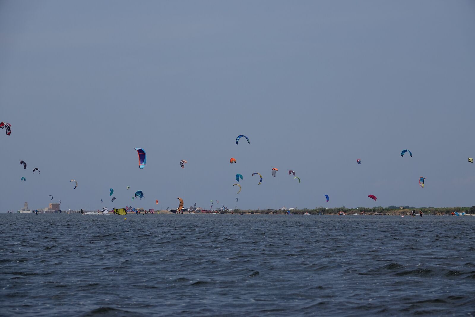 Sony Cyber-shot DSC-RX10 IV sample photo. Kitesurfing, kites, sea photography