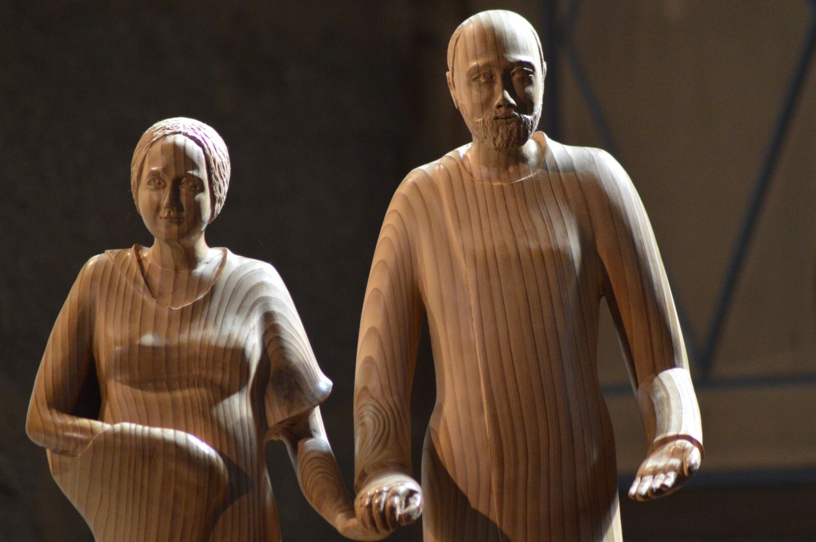 Nikon D3200 sample photo. Statue, wood, couple photography