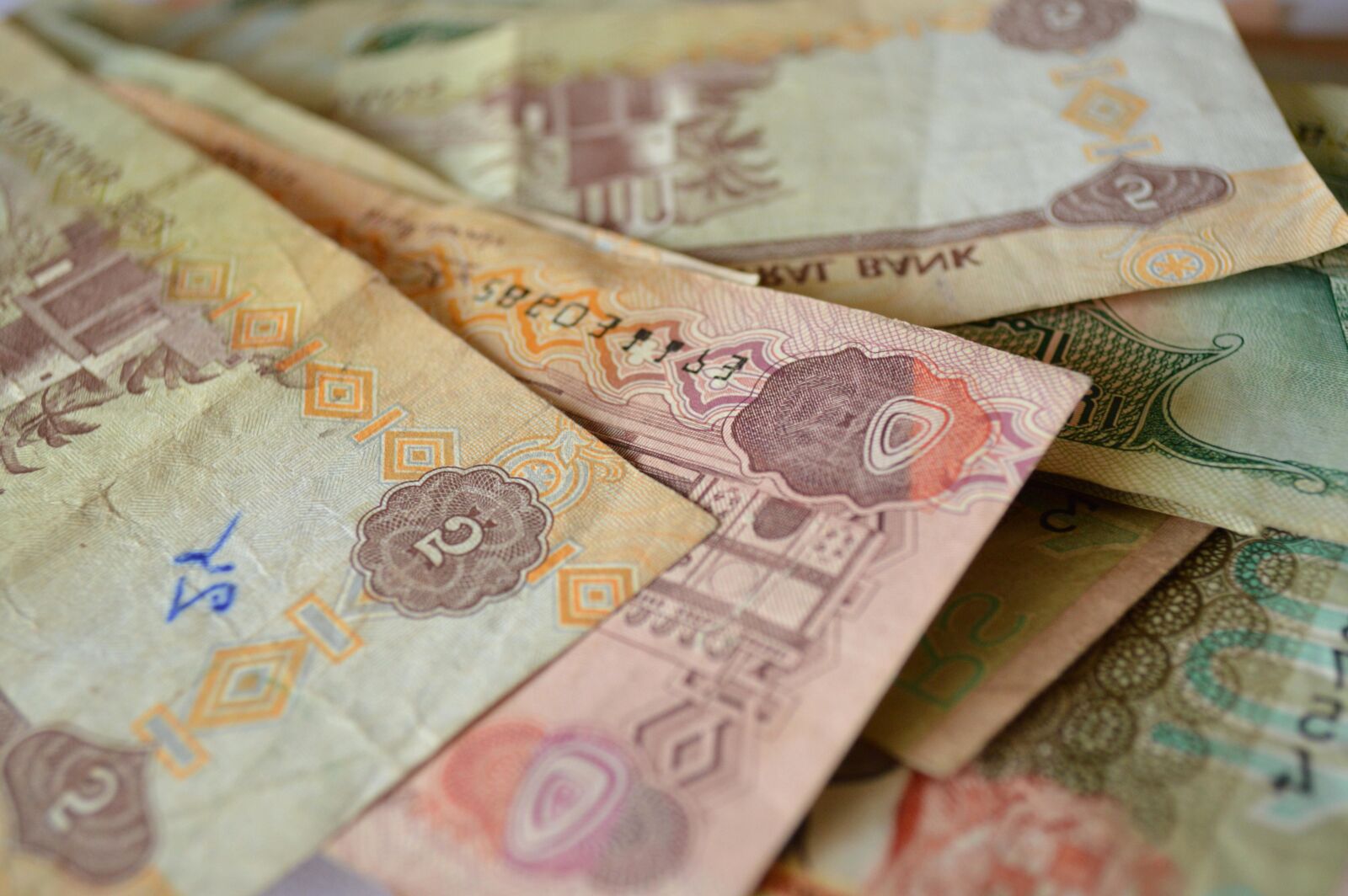 Nikon D3200 sample photo. Money, banknote, payment, investment photography
