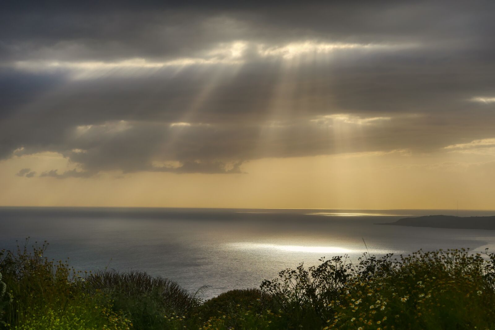 Panasonic Lumix DMC-GX8 sample photo. Crete, greece, sunset photography