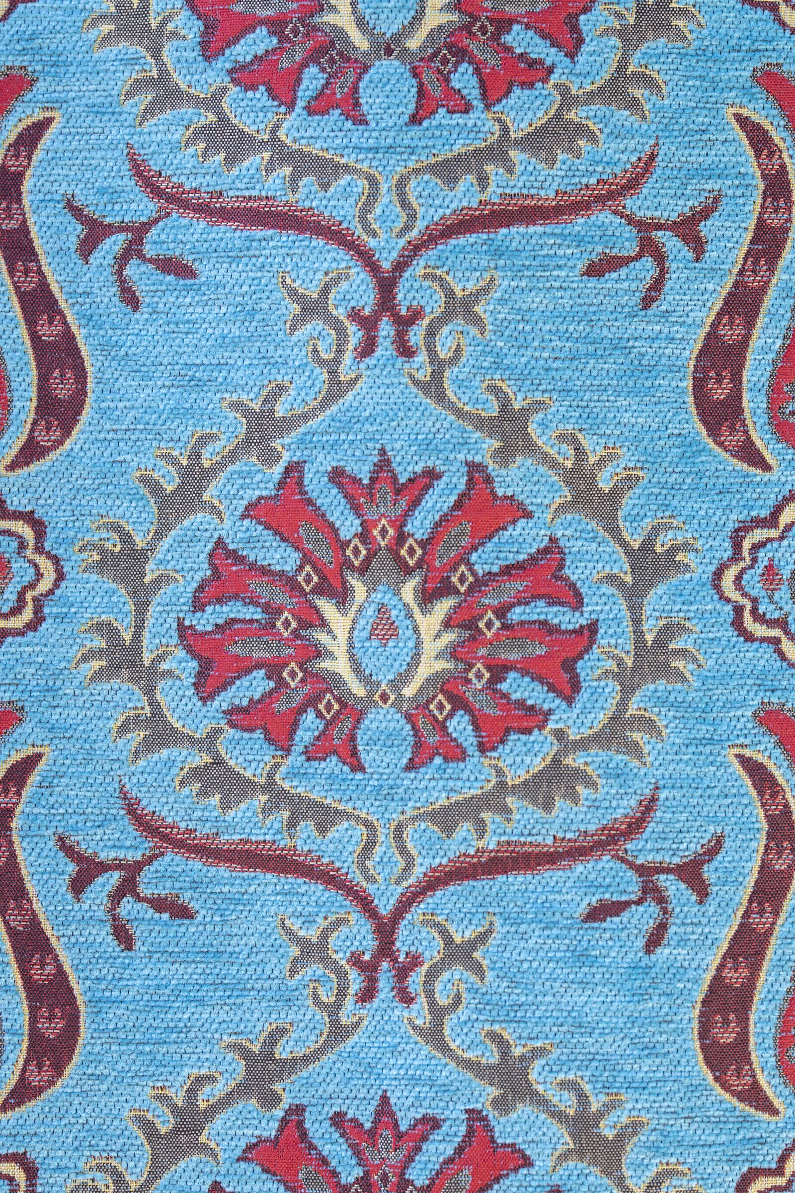 Canon RF 85mm F1.2L USM sample photo. Carpet, texture, yarn photography